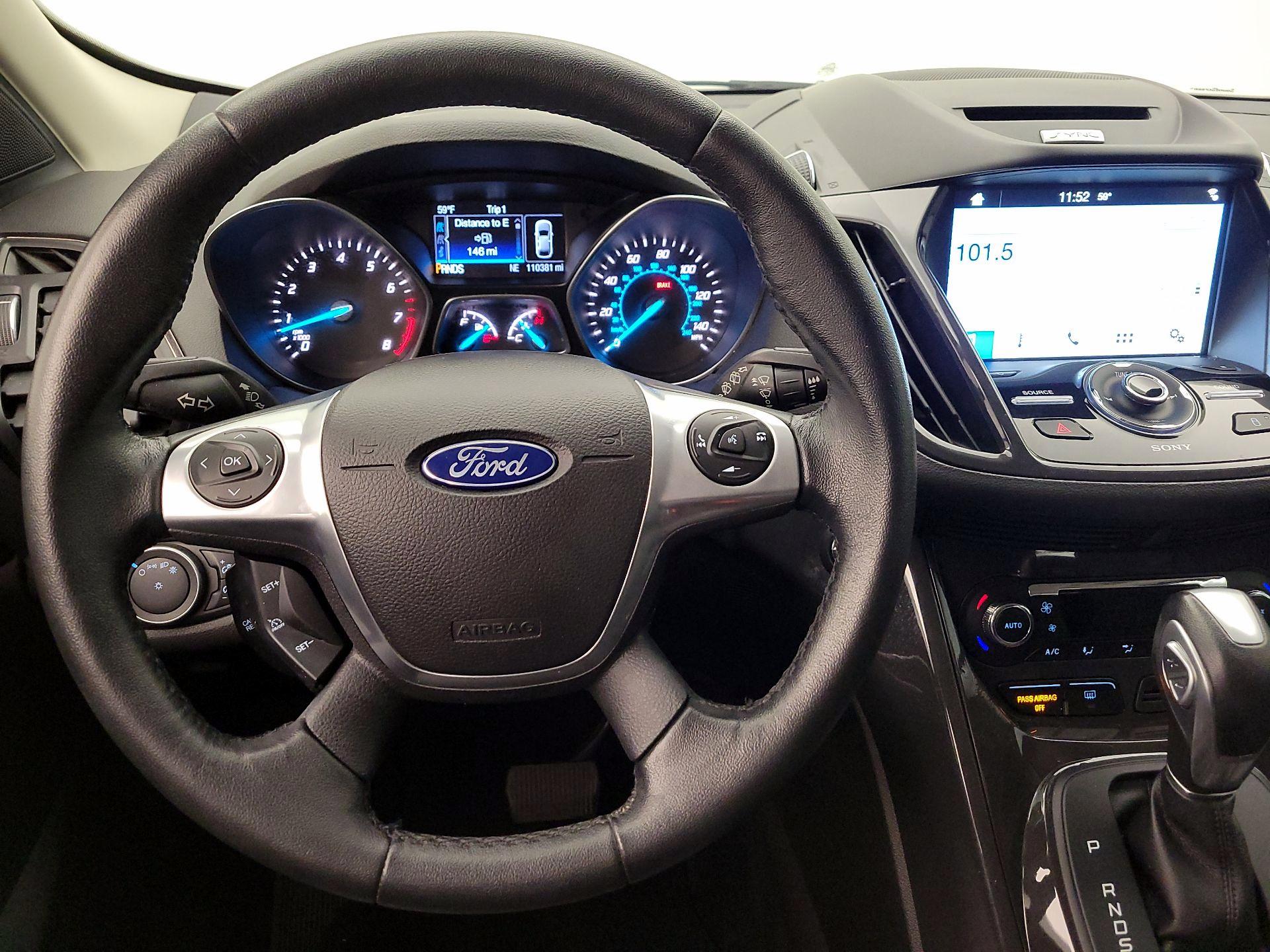 Thumbnail: 2016 Ford Escape - 10