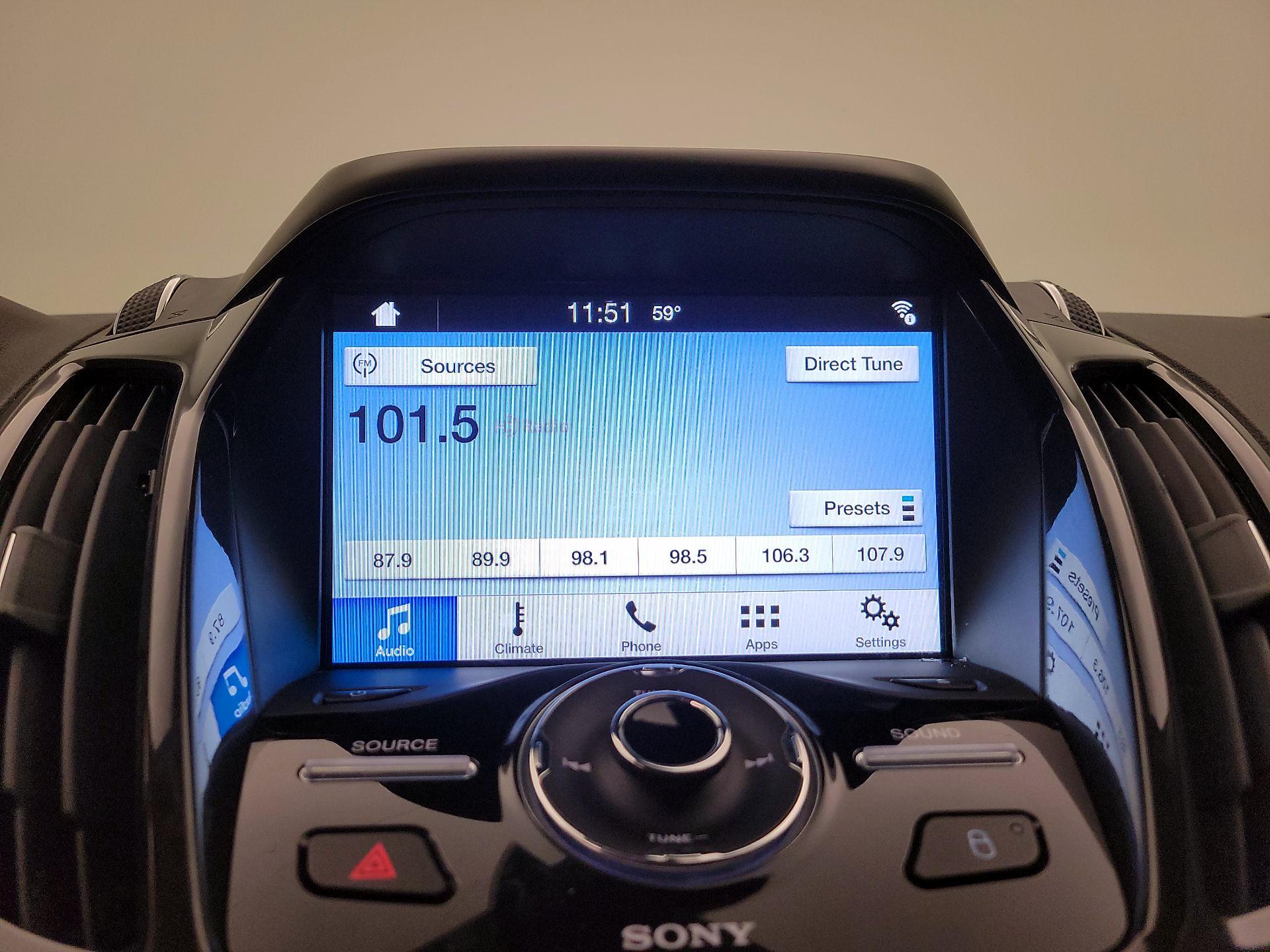 Thumbnail: 2016 Ford Escape - 15