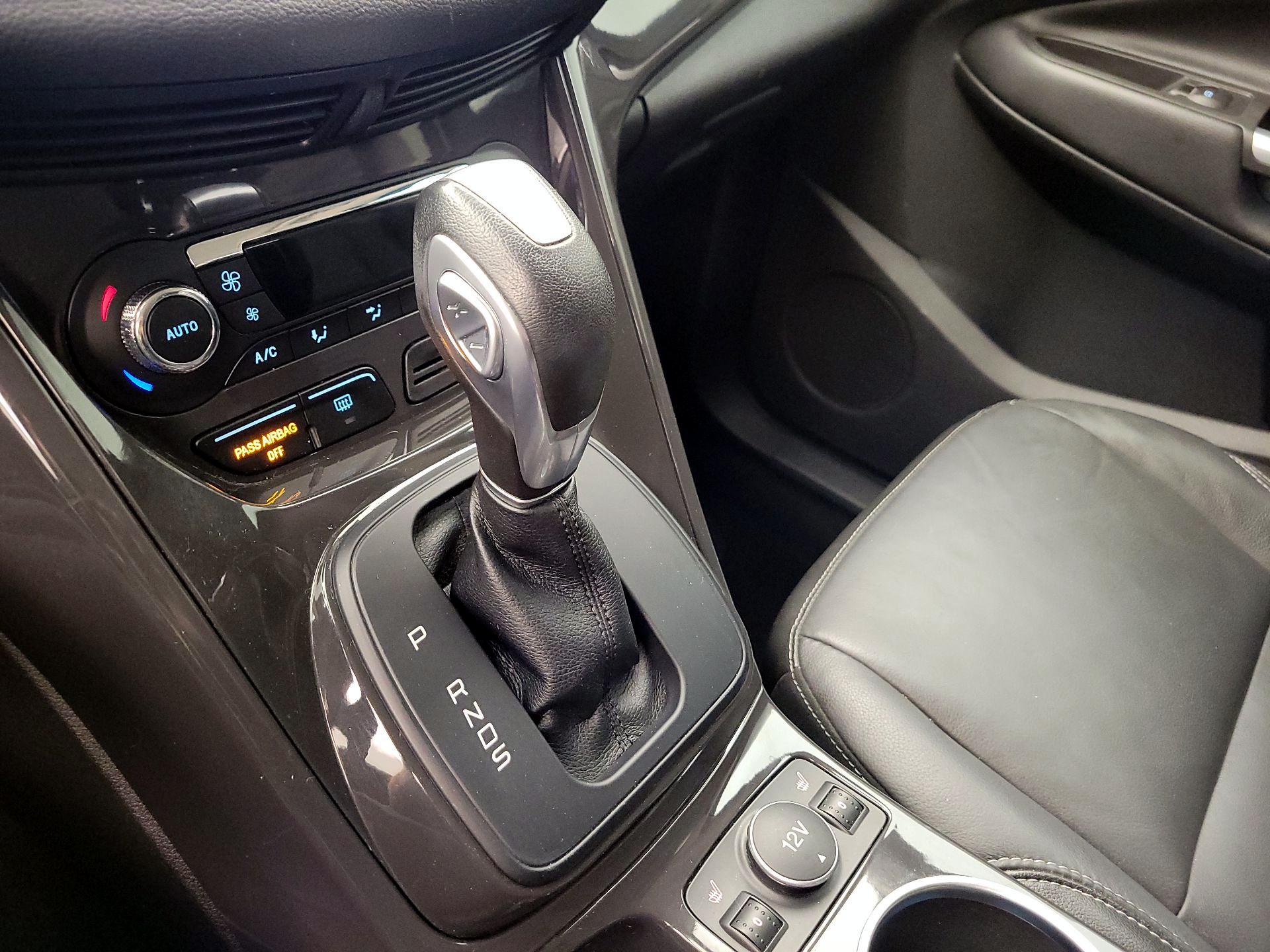 Thumbnail: 2016 Ford Escape - 17