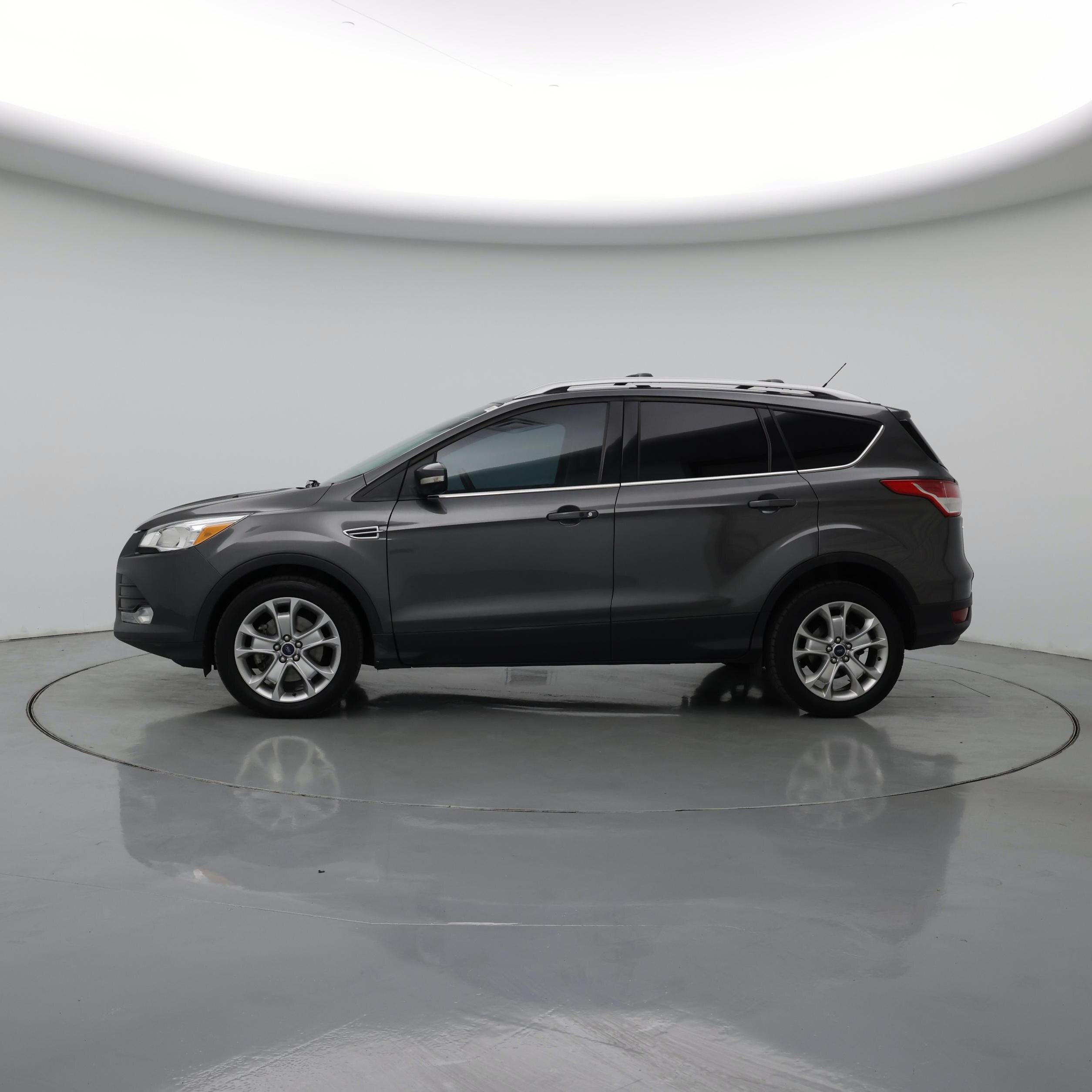 Thumbnail: 2016 Ford Escape - 3