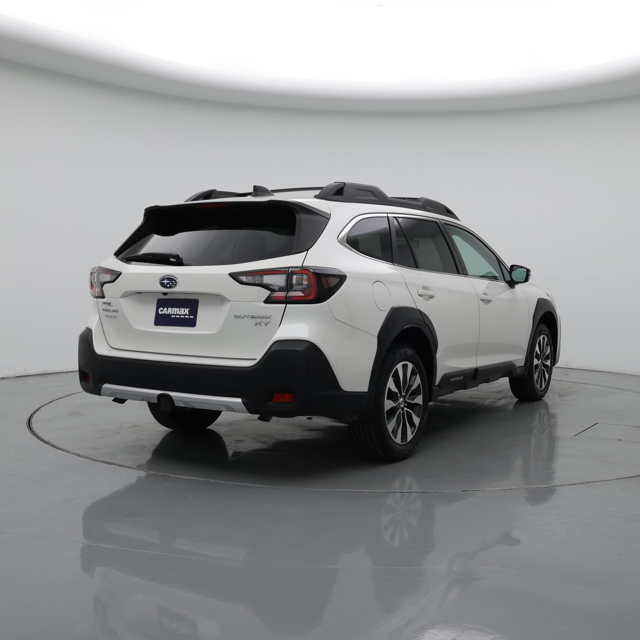 Thumbnail: 2023 Subaru Outback - 8