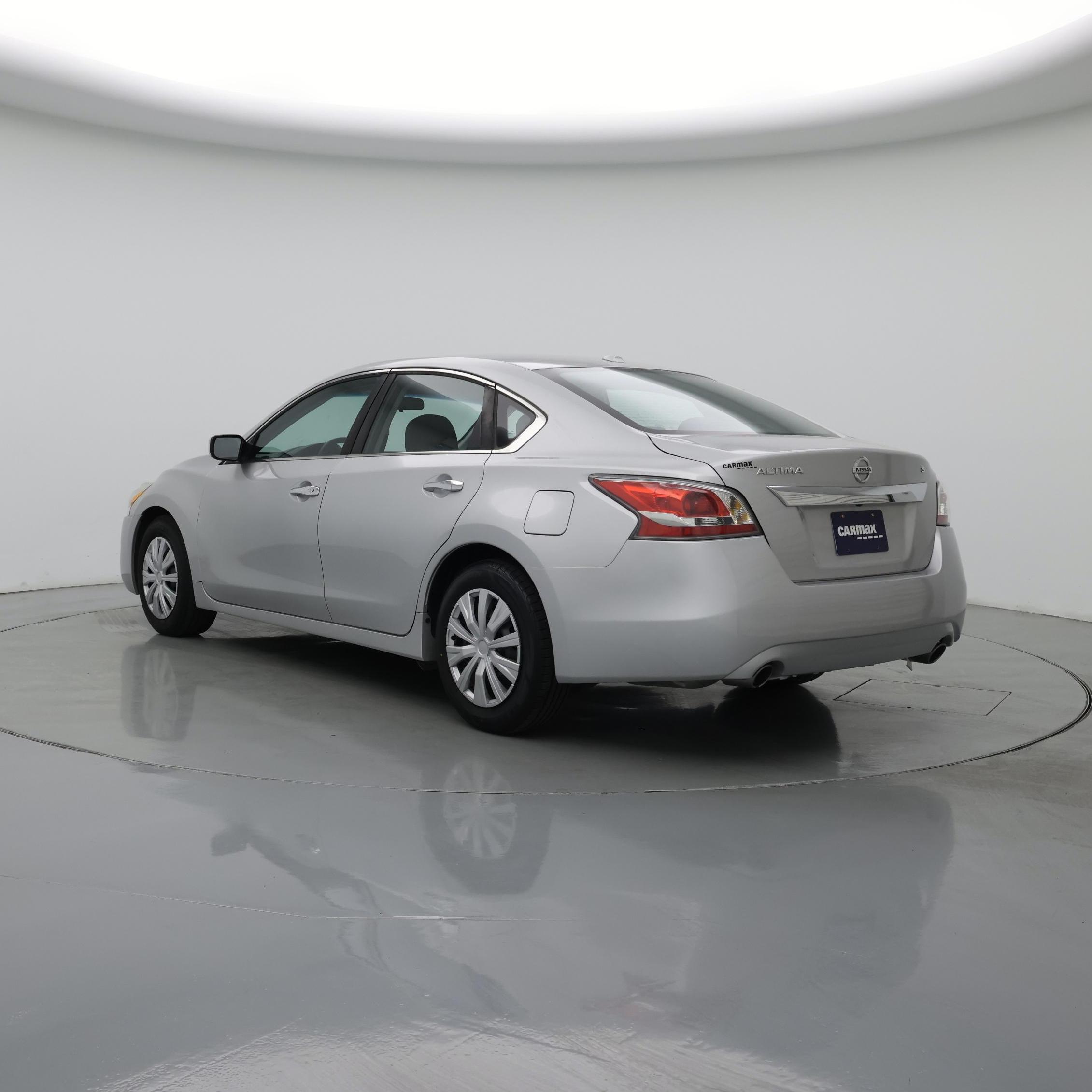 Thumbnail: 2015 Nissan Altima - 2