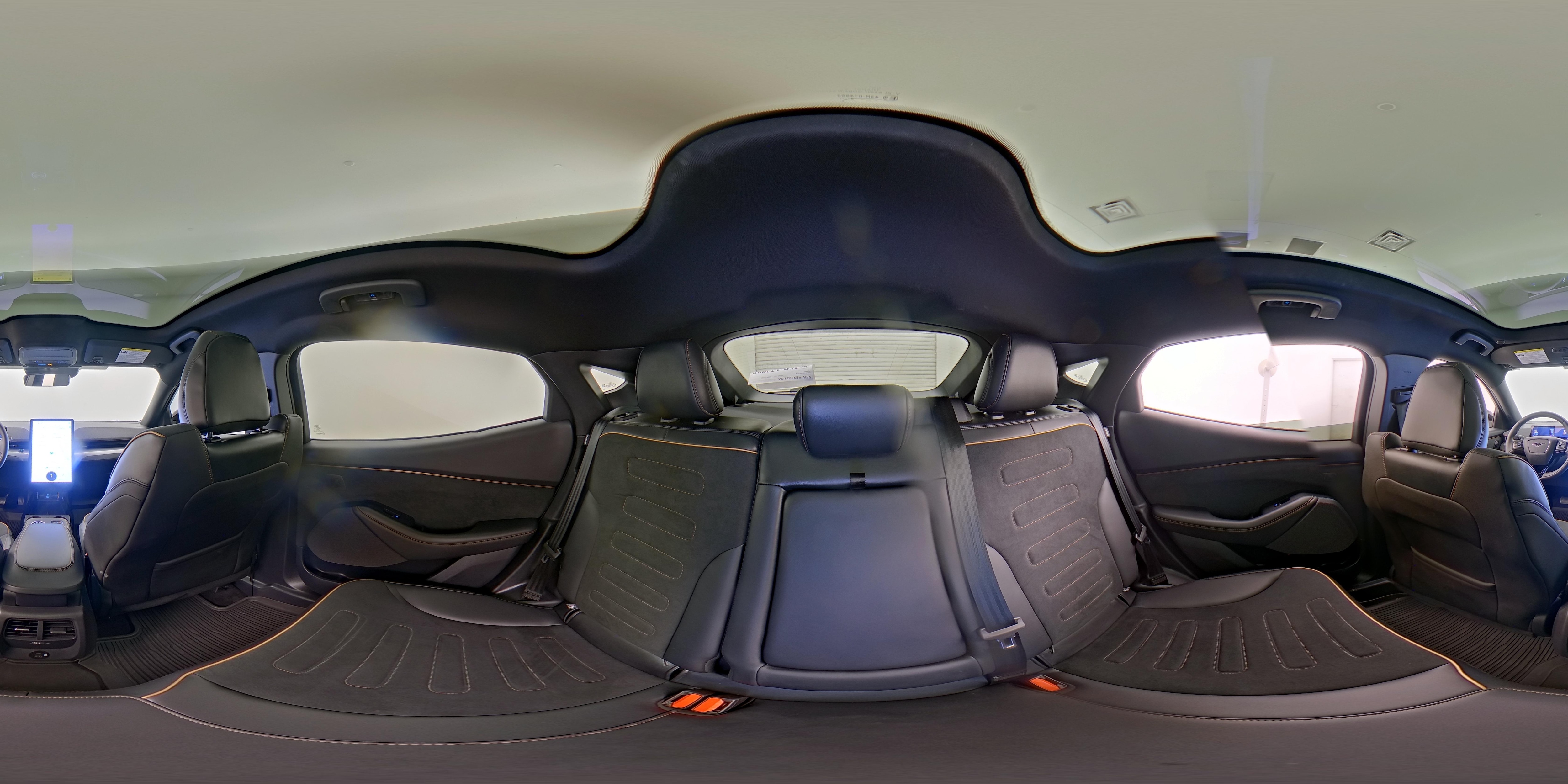 2023 Ford Mustang Mach-E GT AWD - Photo 27