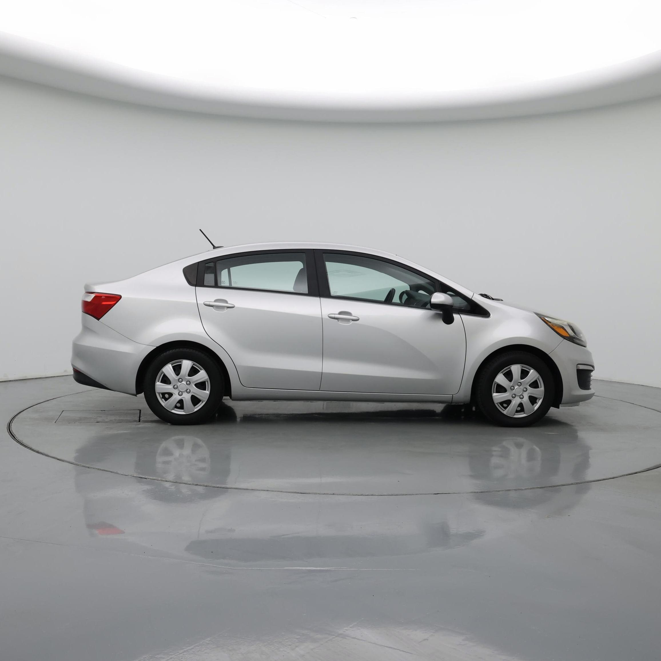 Thumbnail: 2017 Kia Rio - 7