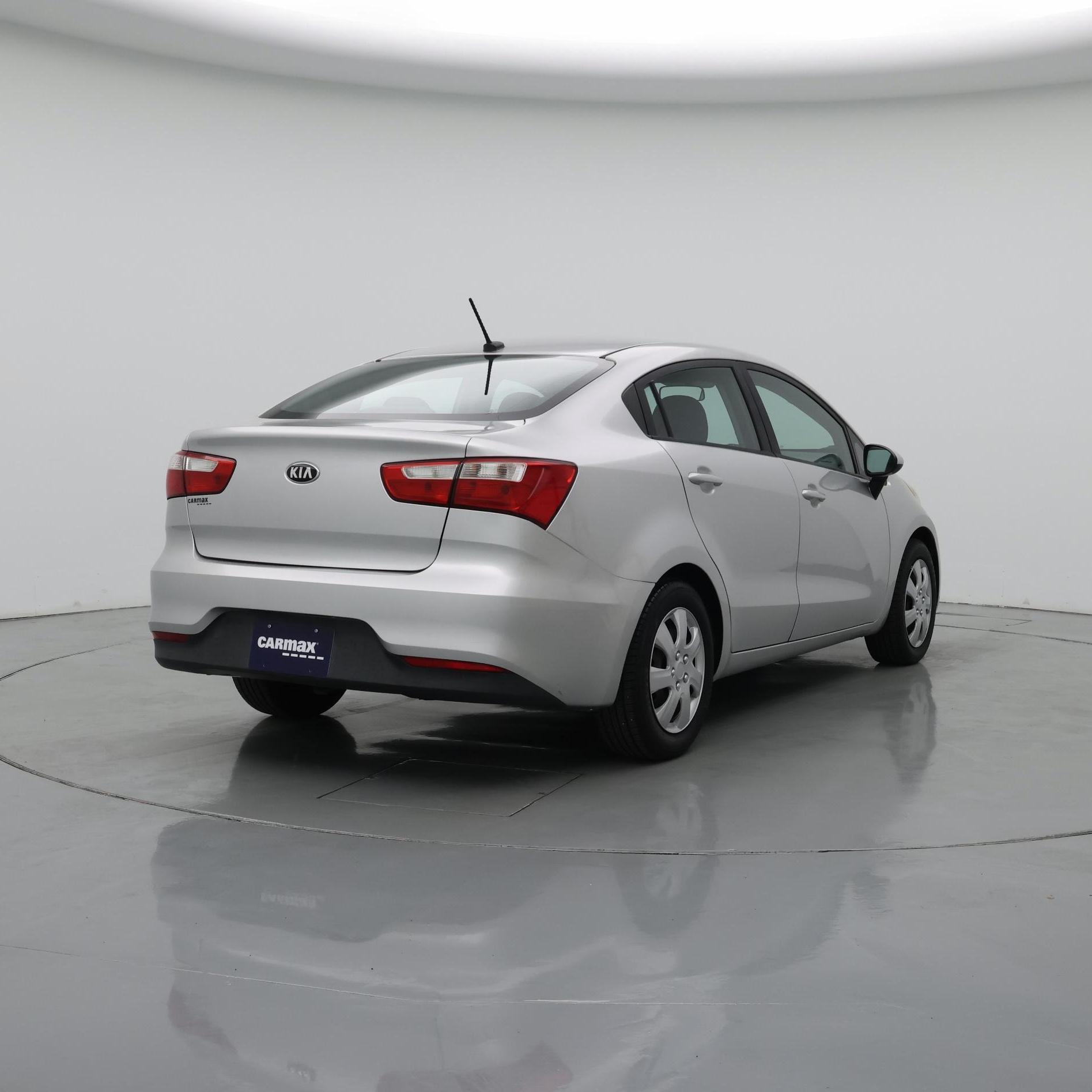 Thumbnail: 2017 Kia Rio - 8