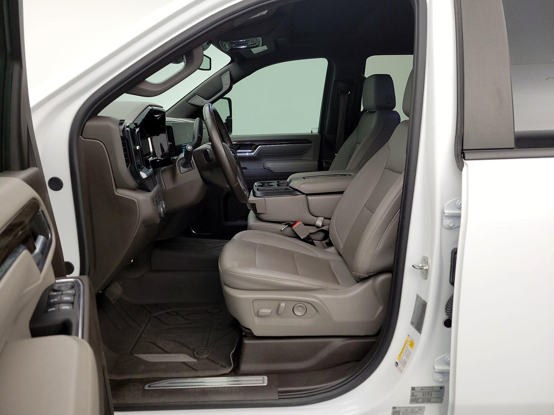 Thumbnail: 2024 Chevrolet Silverado 2500 - 11