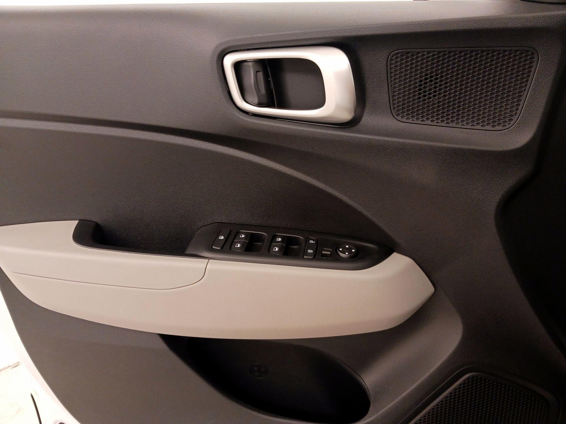 Thumbnail: 2026 Hyundai Venue - 12