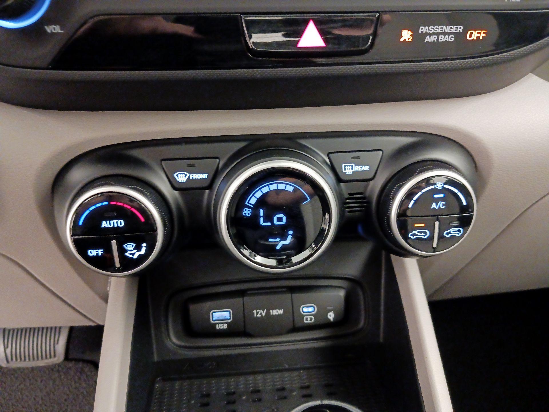 Thumbnail: 2026 Hyundai Venue - 16