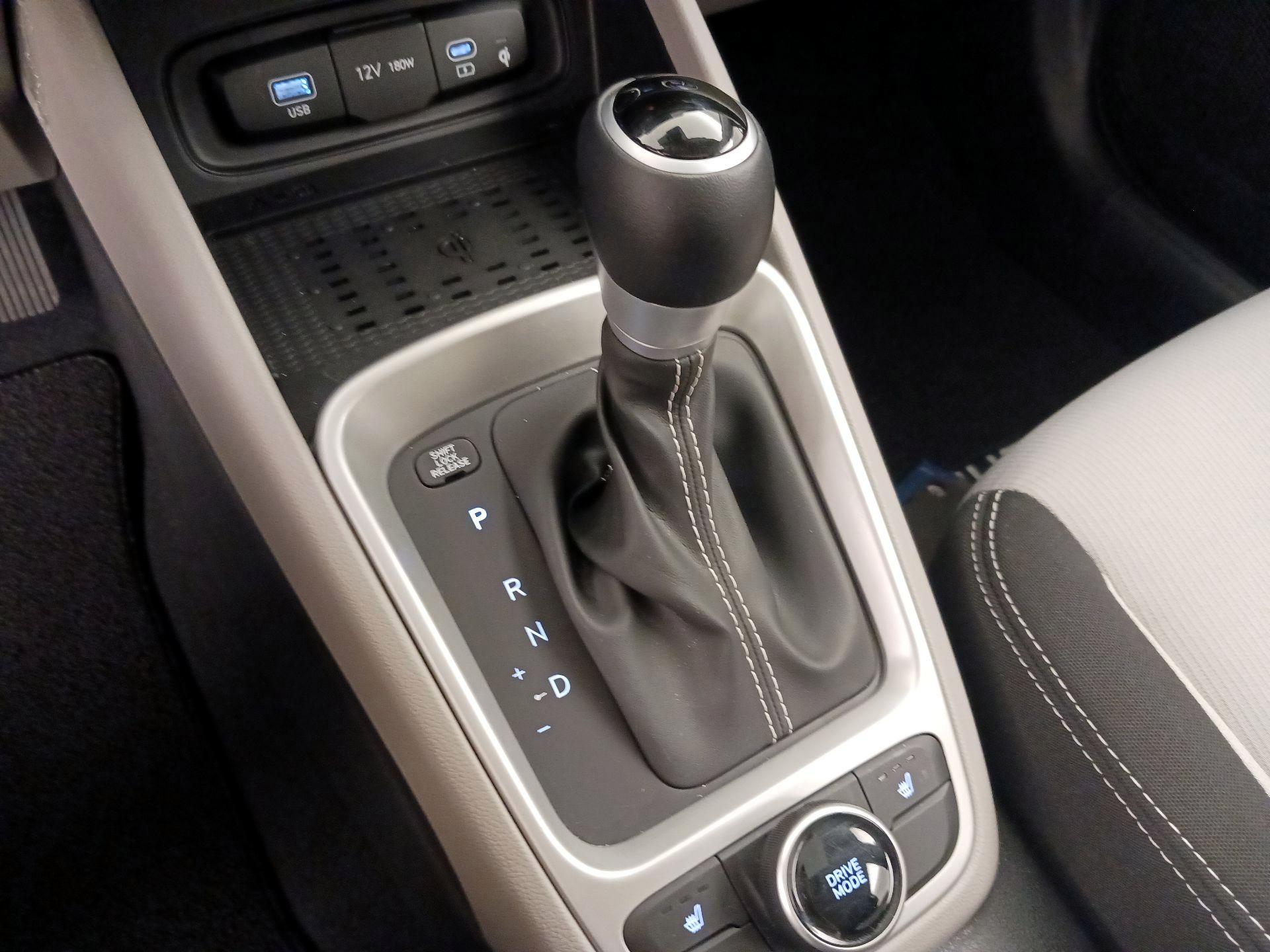 Thumbnail: 2026 Hyundai Venue - 17