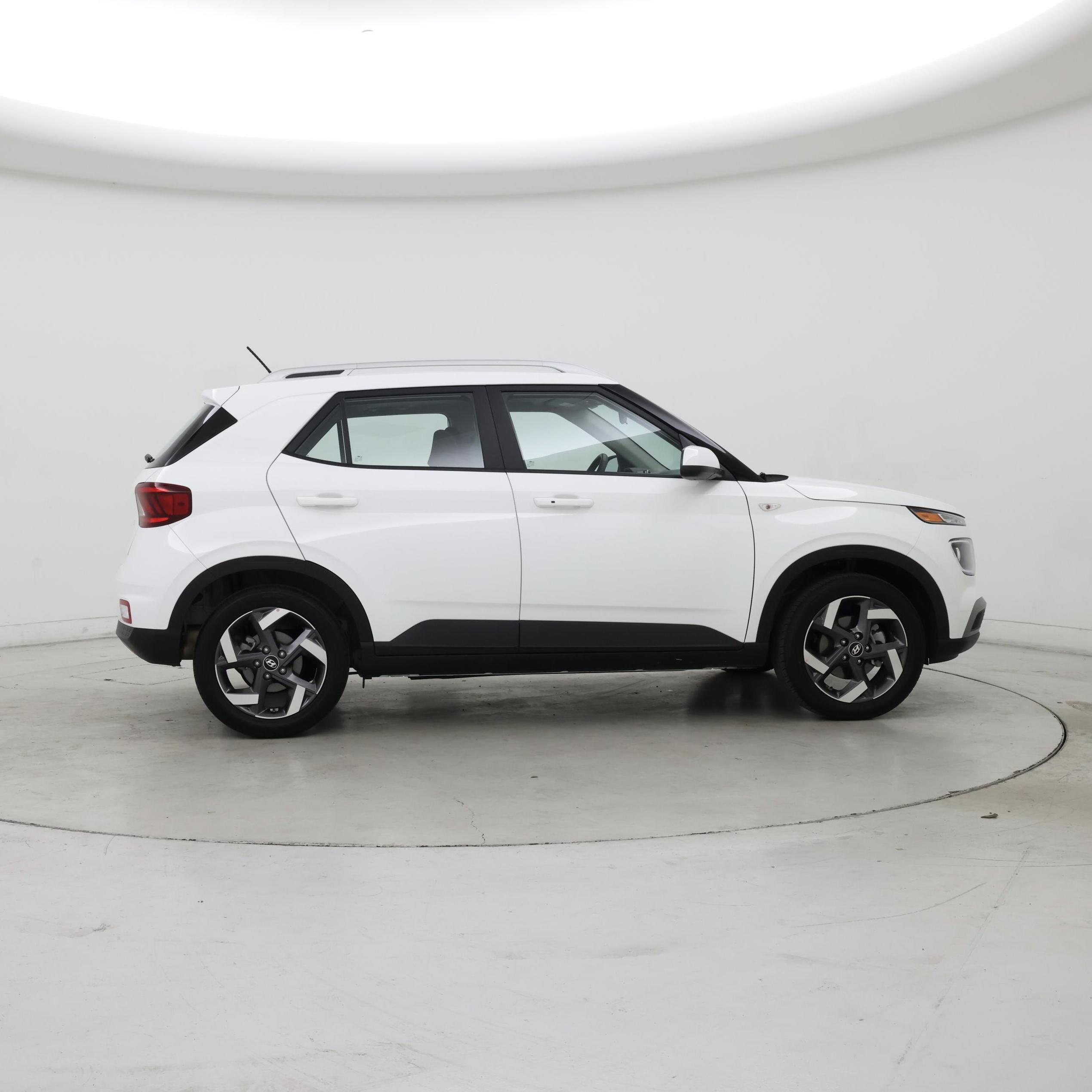 Thumbnail: 2026 Hyundai Venue - 7