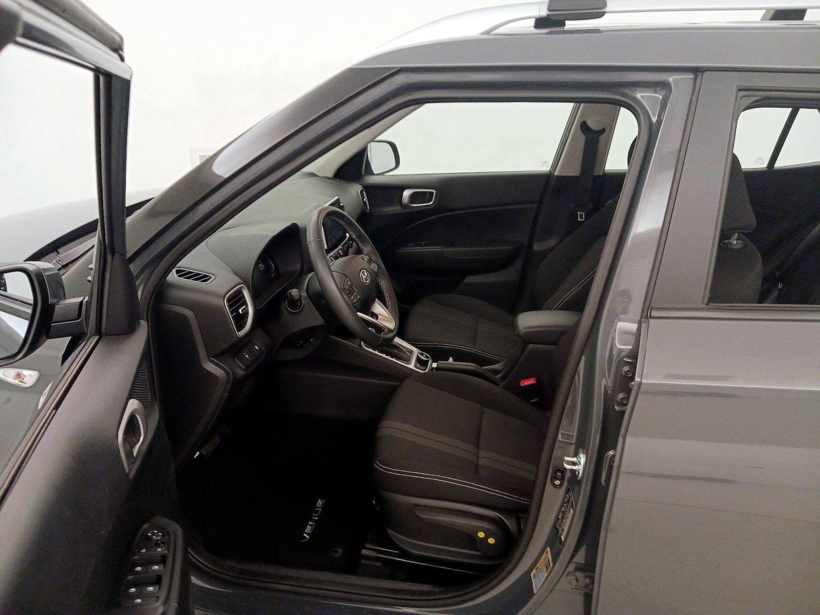 2026 Hyundai Venue SEL - Photo 12