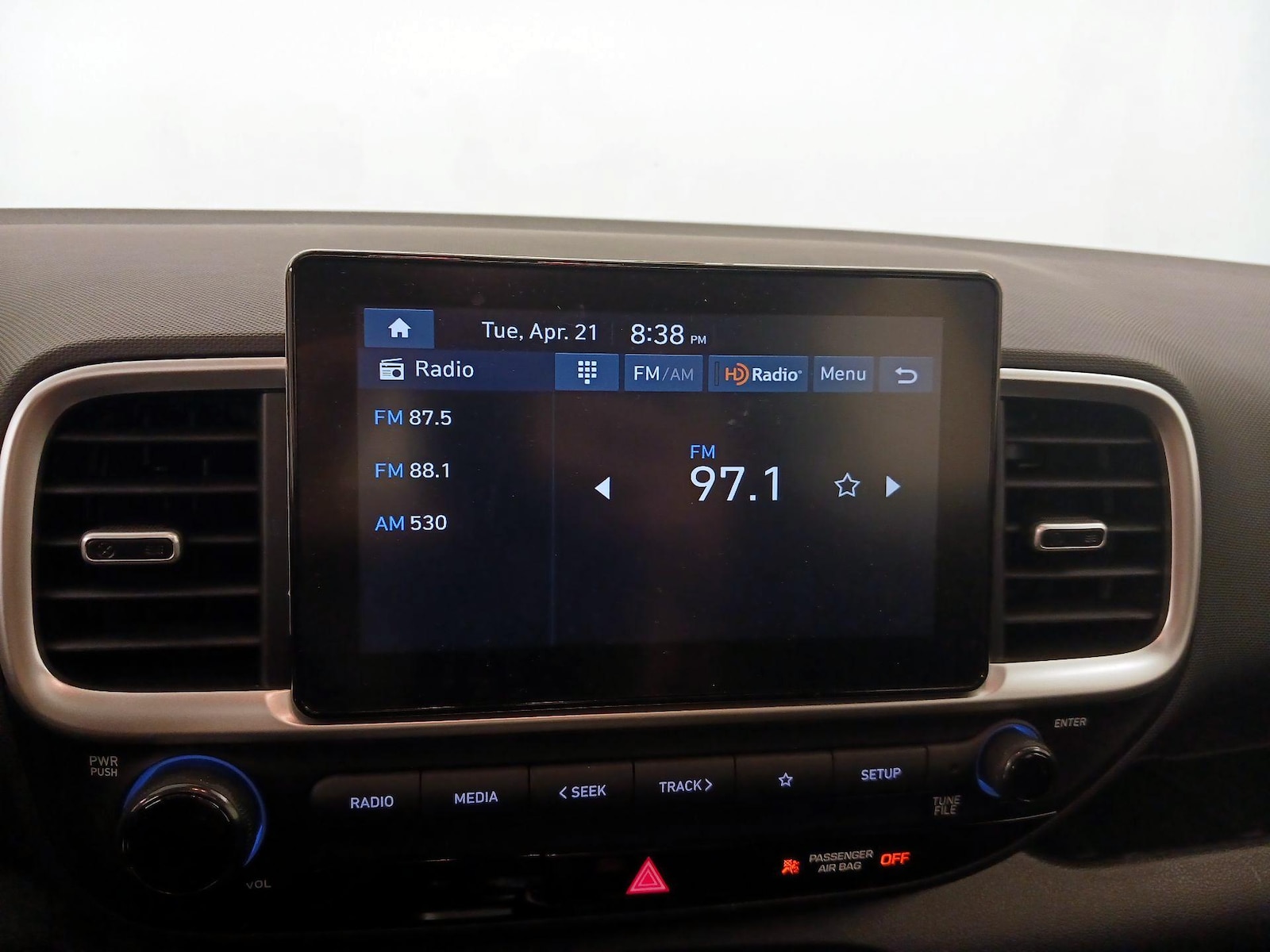 2026 Hyundai Venue SEL - Photo 16