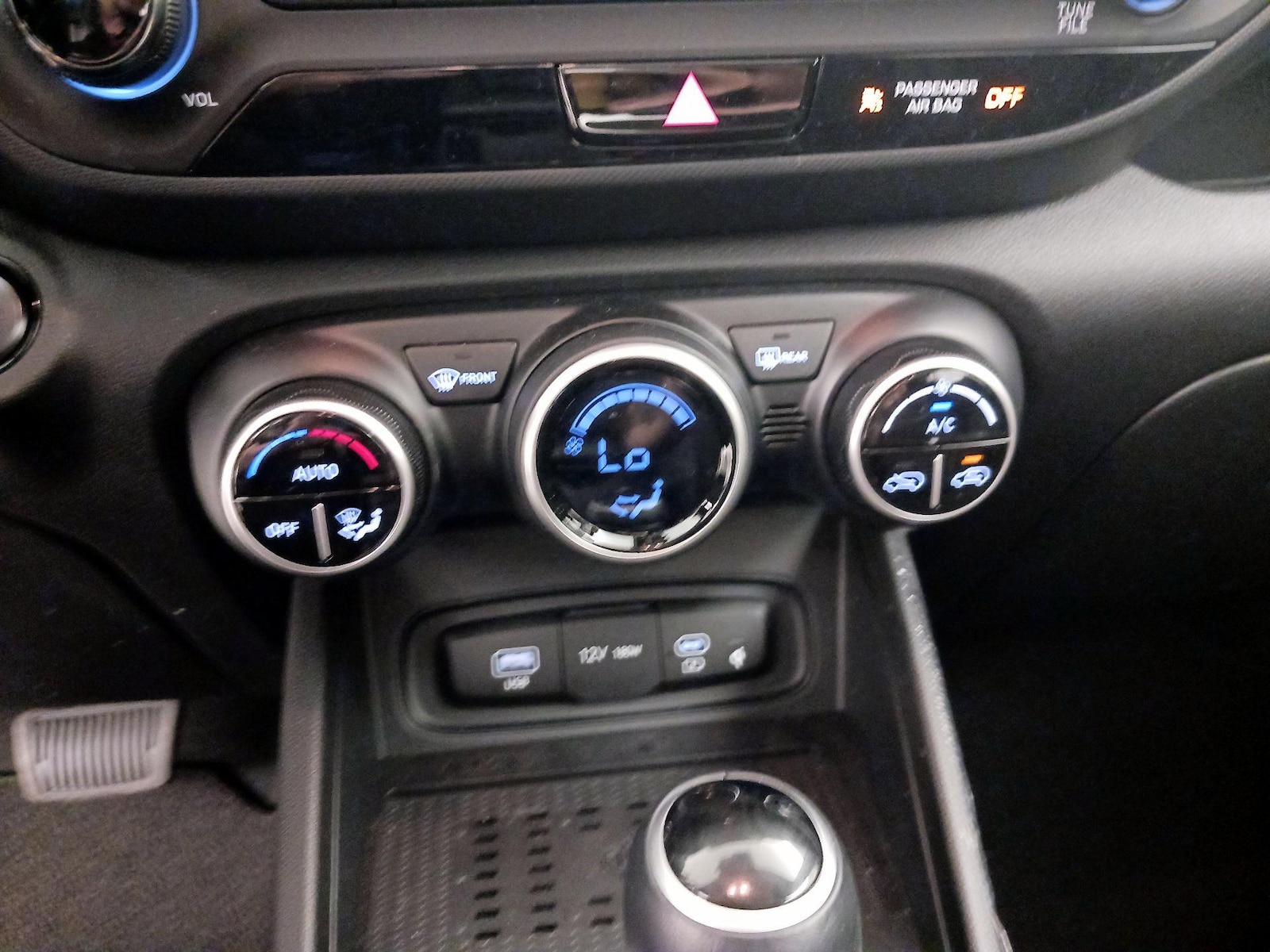 2026 Hyundai Venue SEL - Photo 17