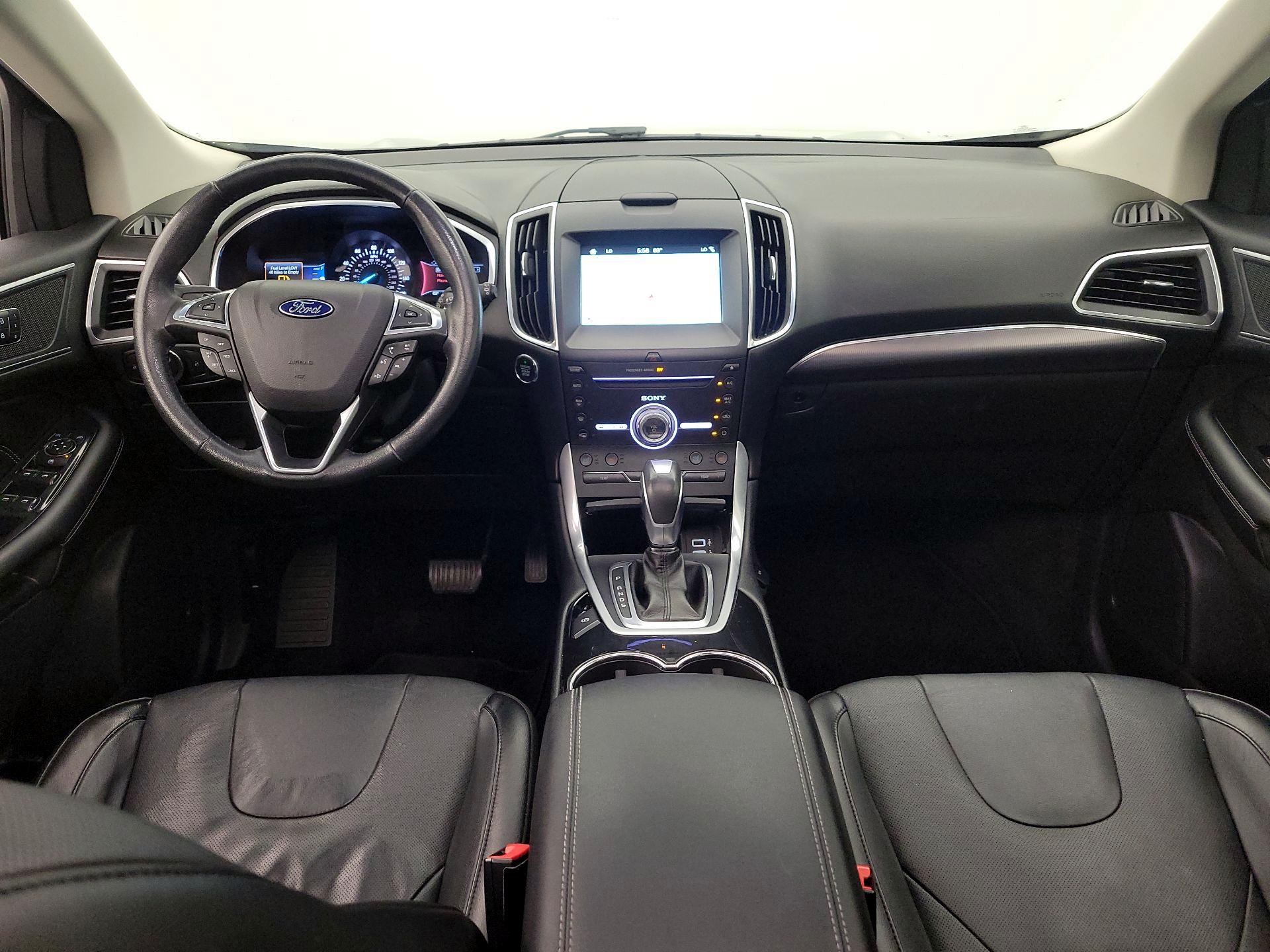 Thumbnail: 2017 Ford Edge - 9