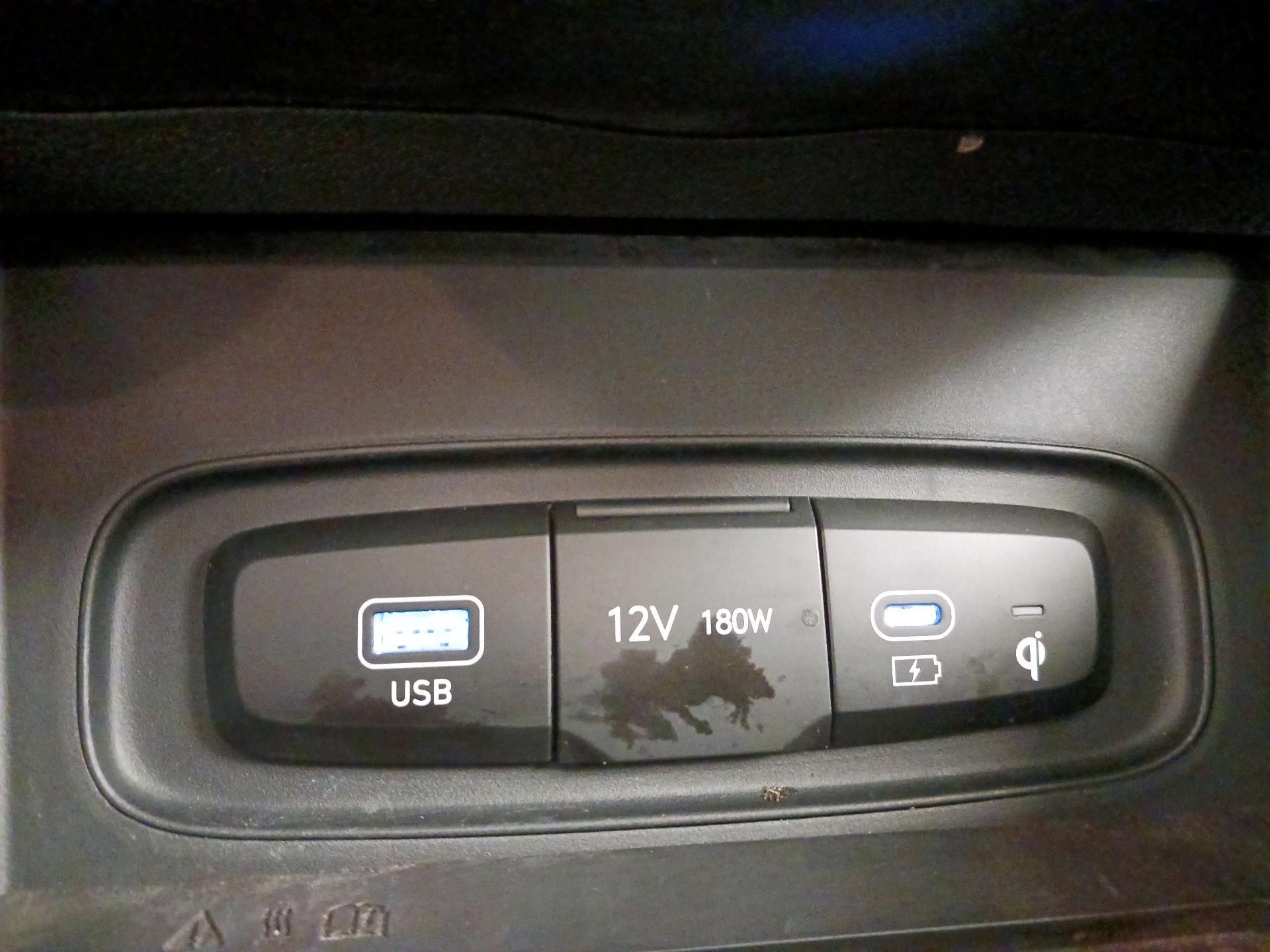 Thumbnail: 2026 Hyundai Venue - 18