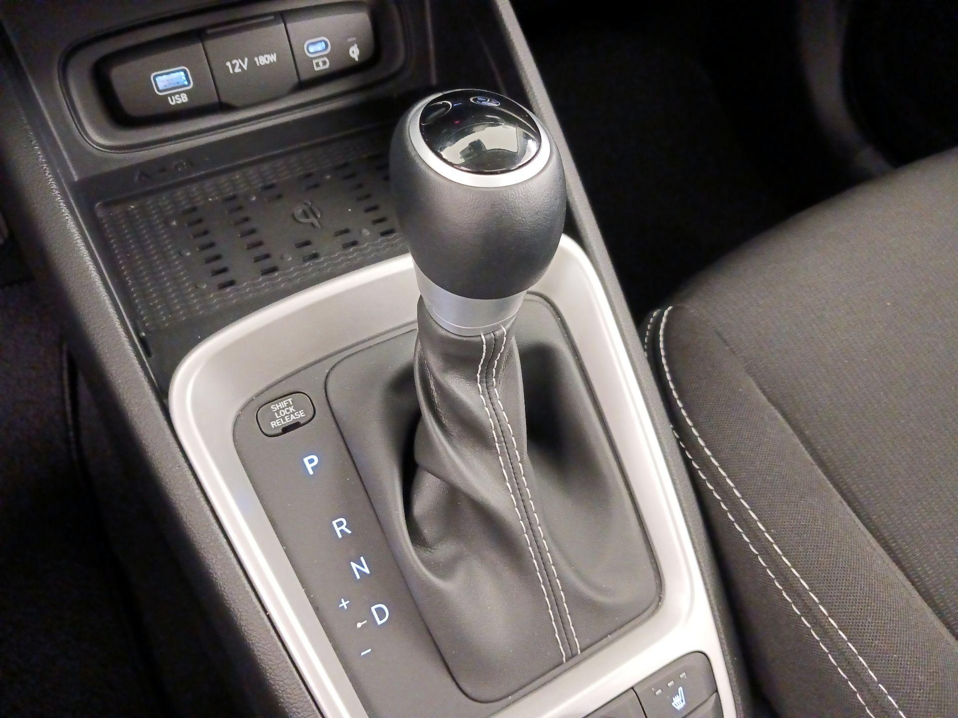 Thumbnail: 2026 Hyundai Venue - 17