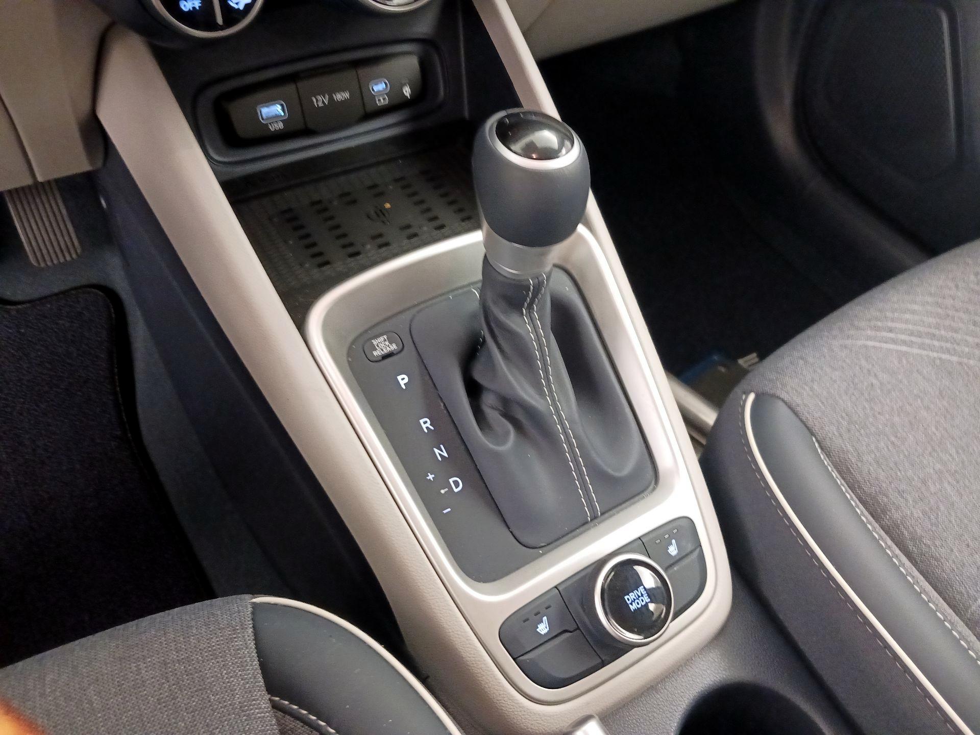 Thumbnail: 2026 Hyundai Venue - 17