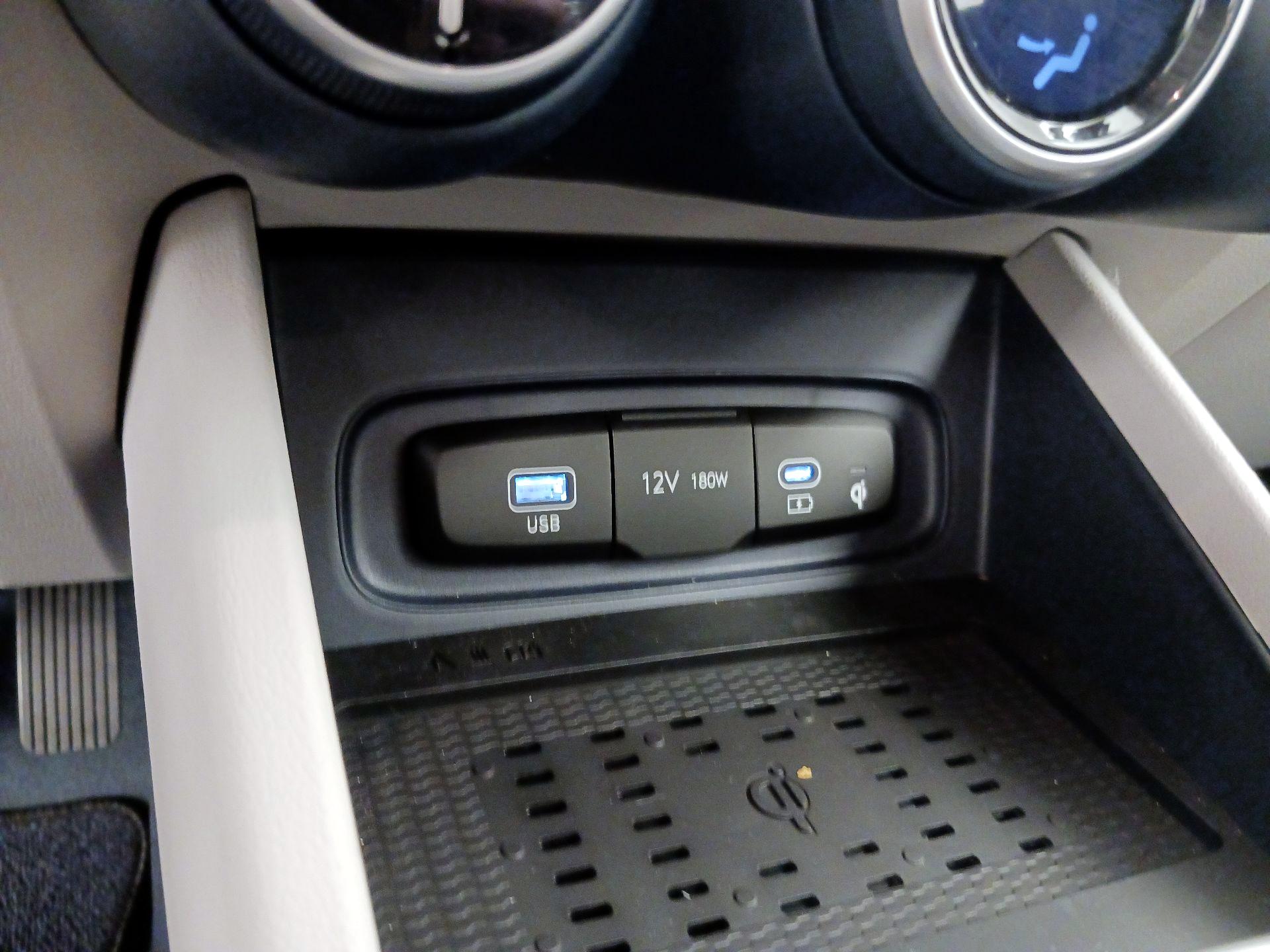 Thumbnail: 2026 Hyundai Venue - 18