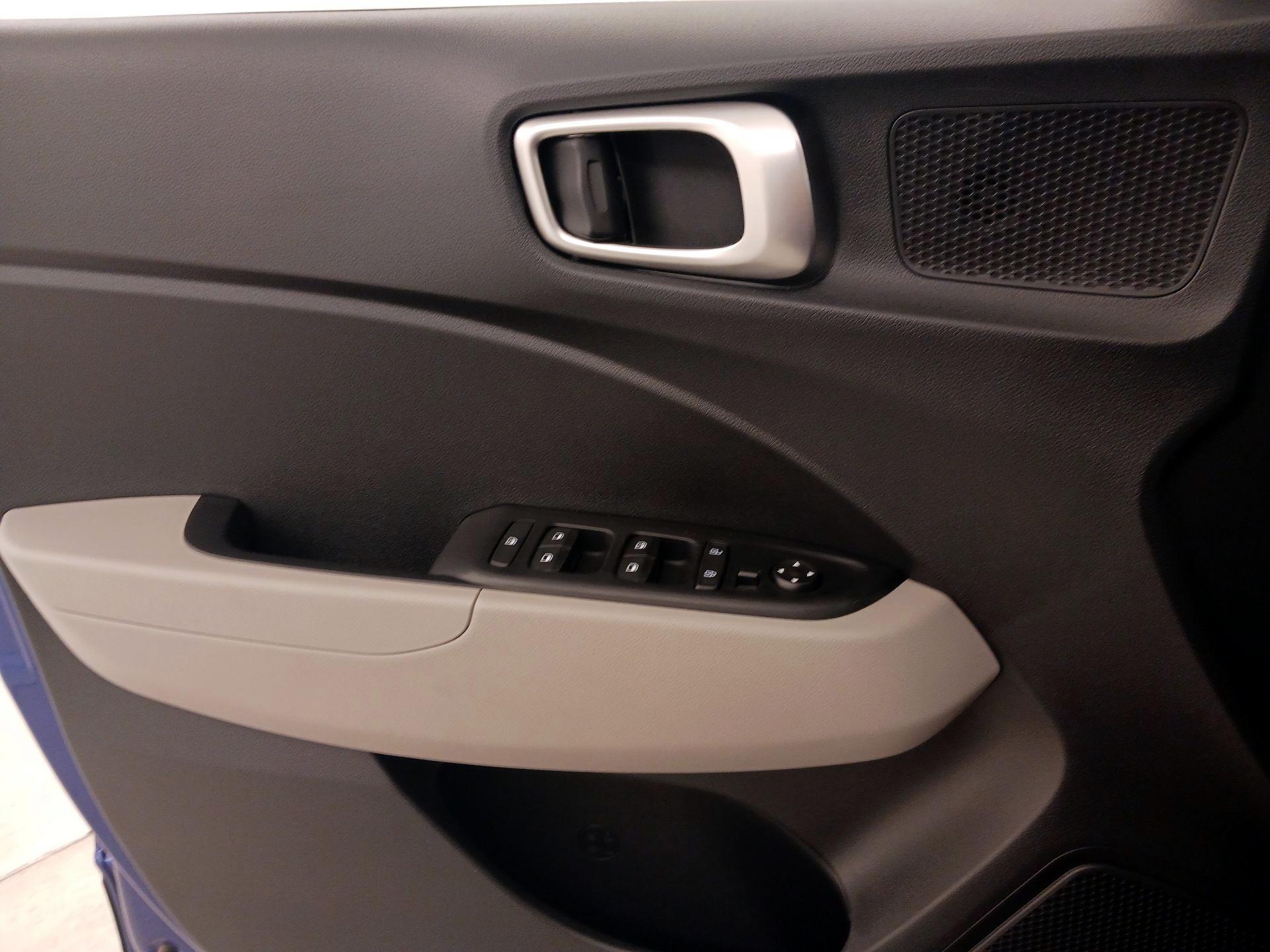 Thumbnail: 2026 Hyundai Venue - 12