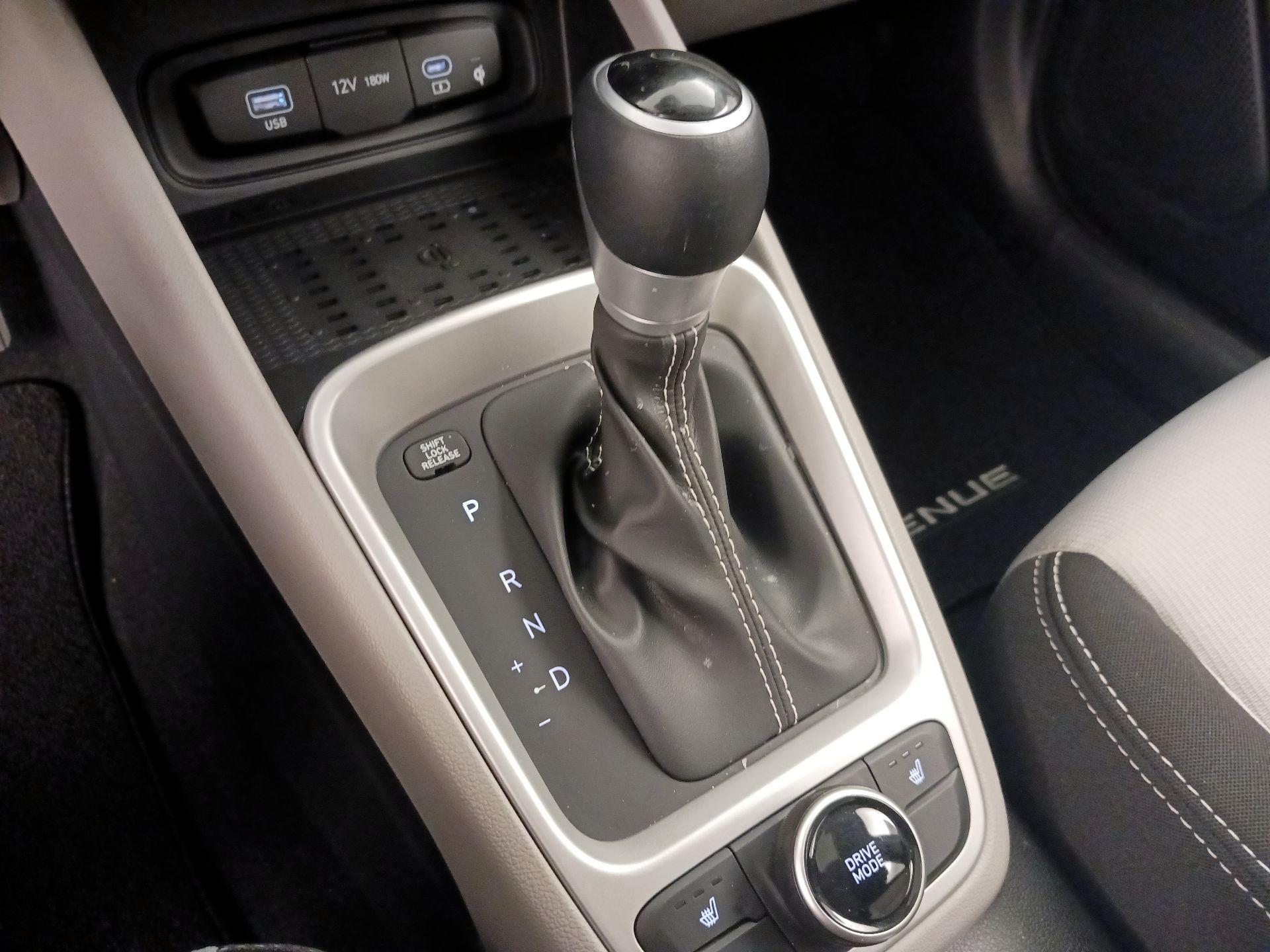 Thumbnail: 2026 Hyundai Venue - 17