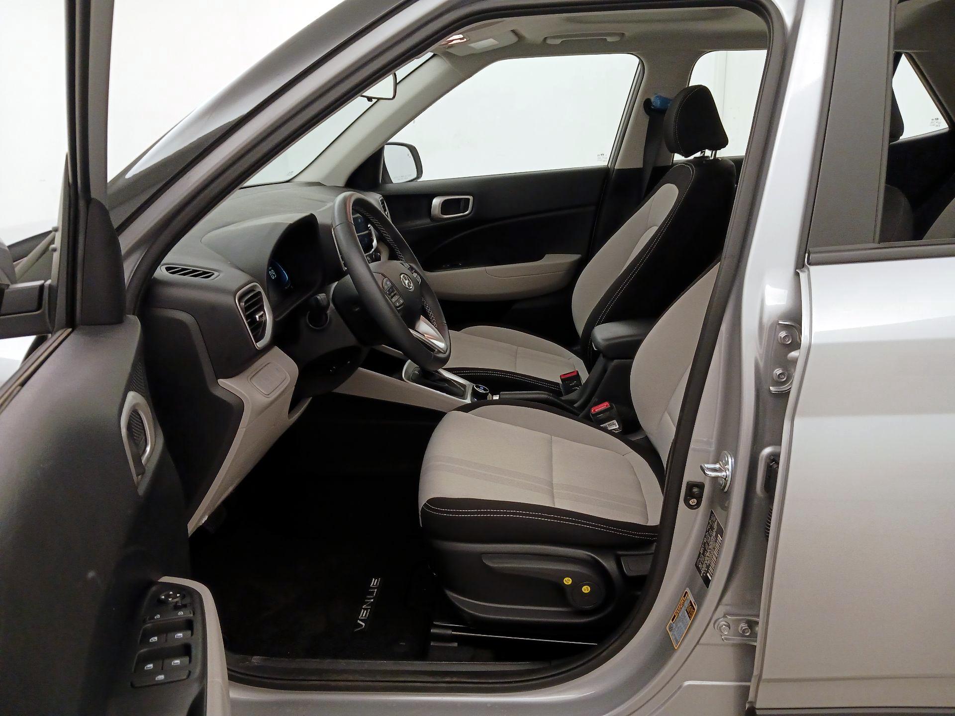 Thumbnail: 2026 Hyundai Venue - 11