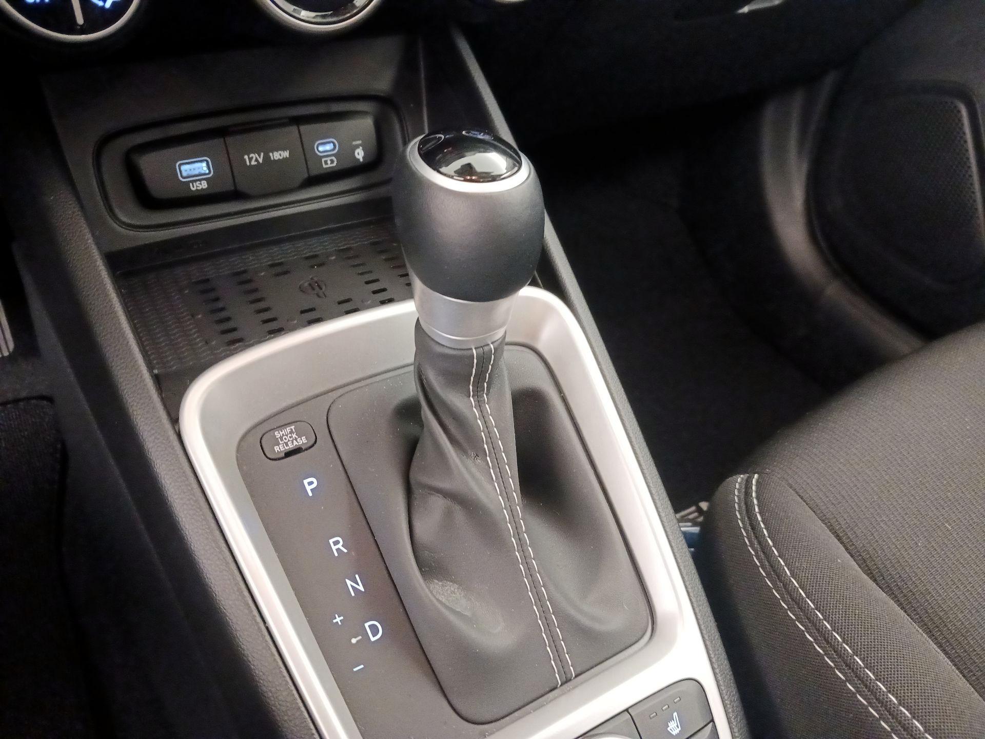 Thumbnail: 2026 Hyundai Venue - 17