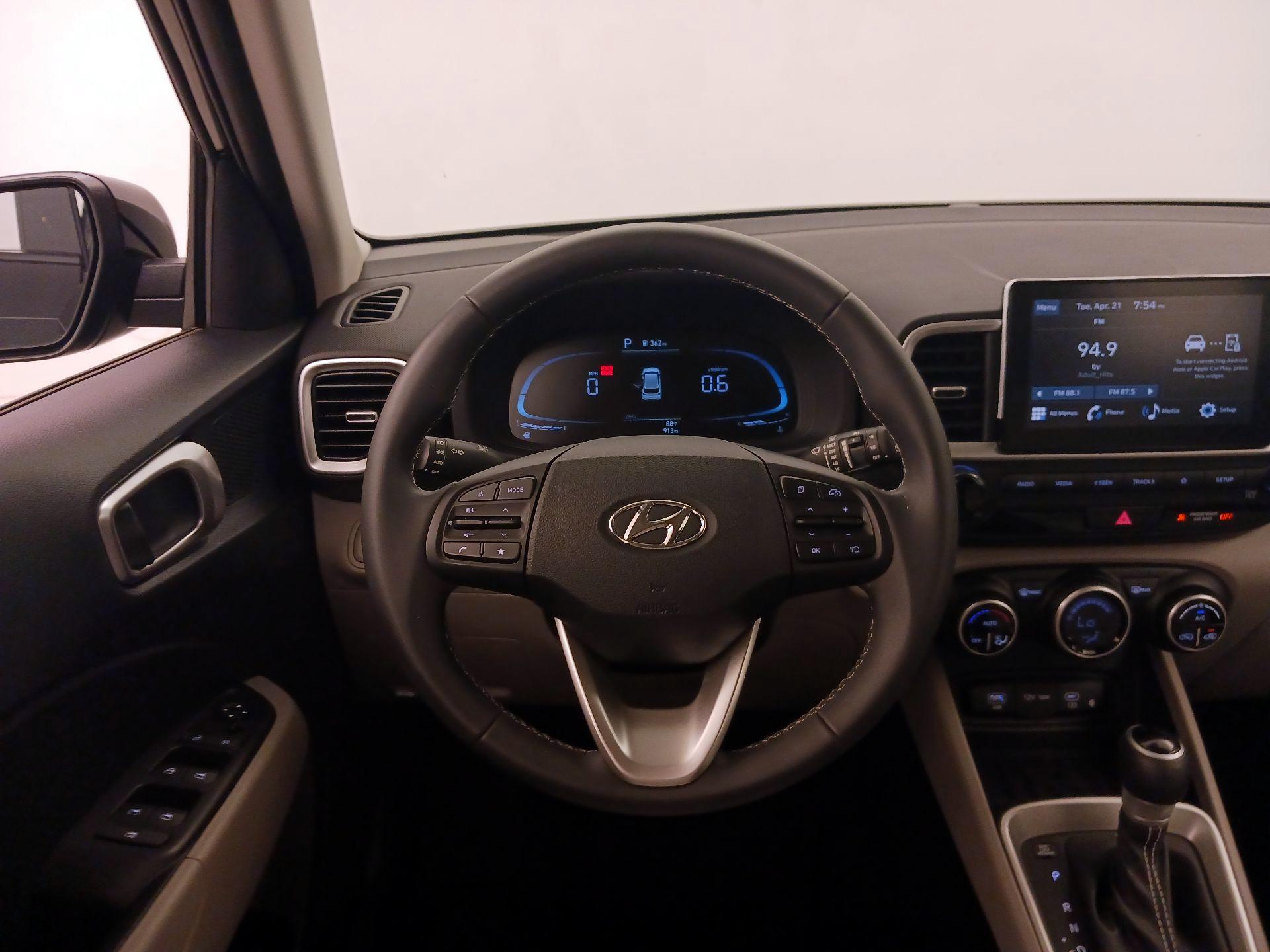 Thumbnail: 2026 Hyundai Venue - 10