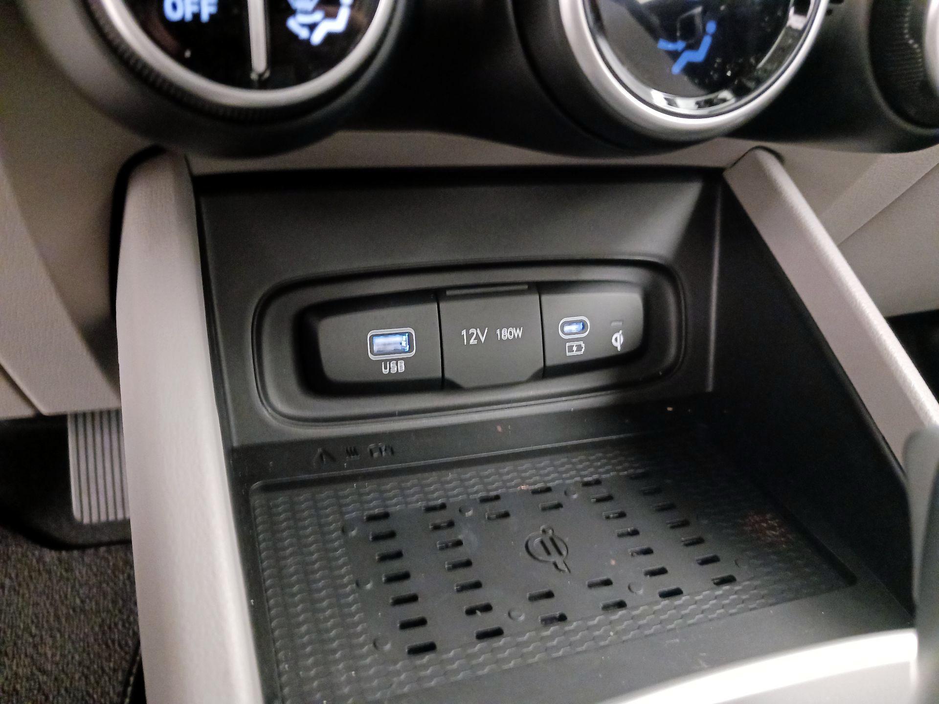 Thumbnail: 2026 Hyundai Venue - 18