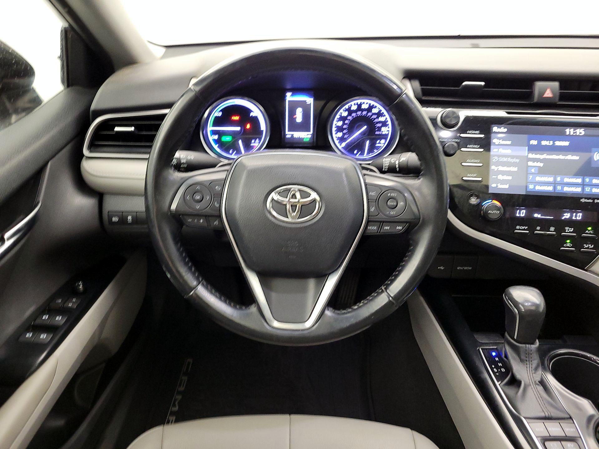 Thumbnail: 2020 Toyota Camry - 10