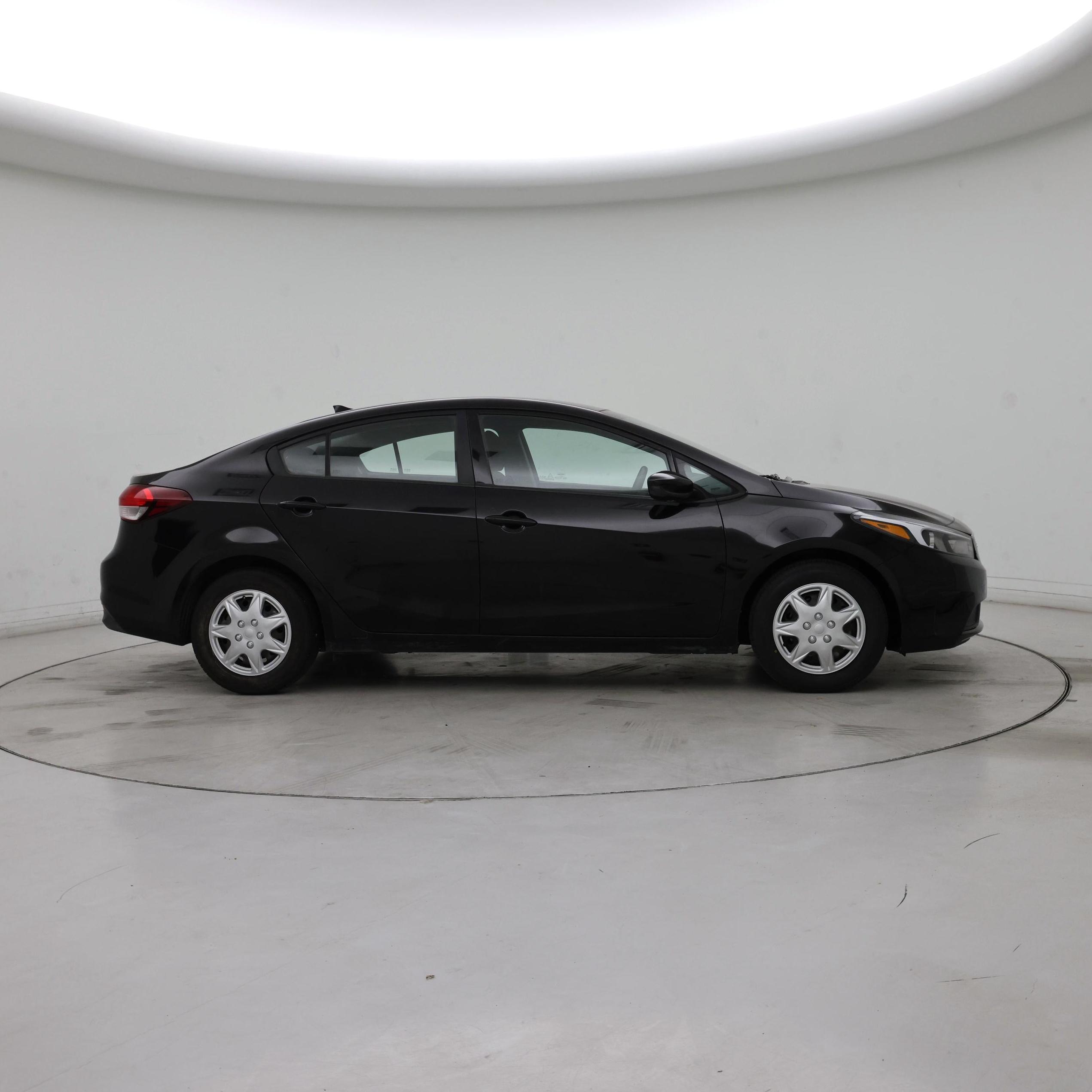 Thumbnail: 2018 Kia Forte - 7