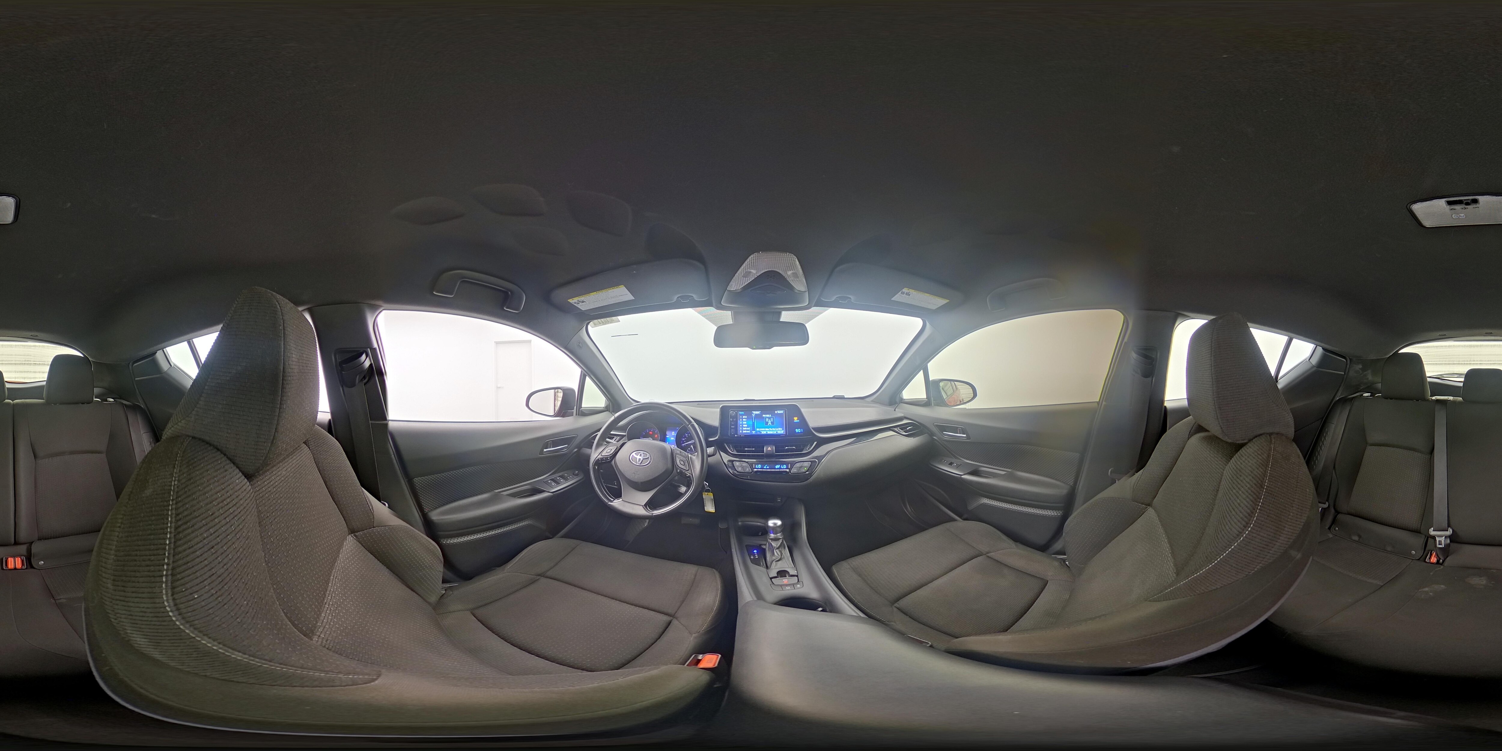 2018 Toyota C-HR XLE - Photo 24