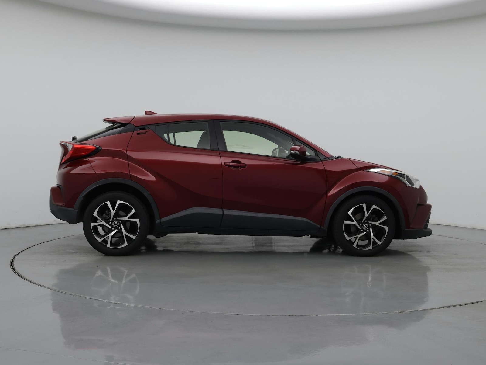 2018 Toyota C-HR XLE - Photo 8