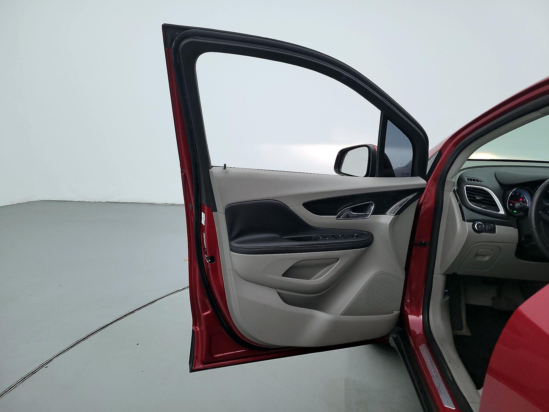 Thumbnail: 2016 Buick Encore - 12