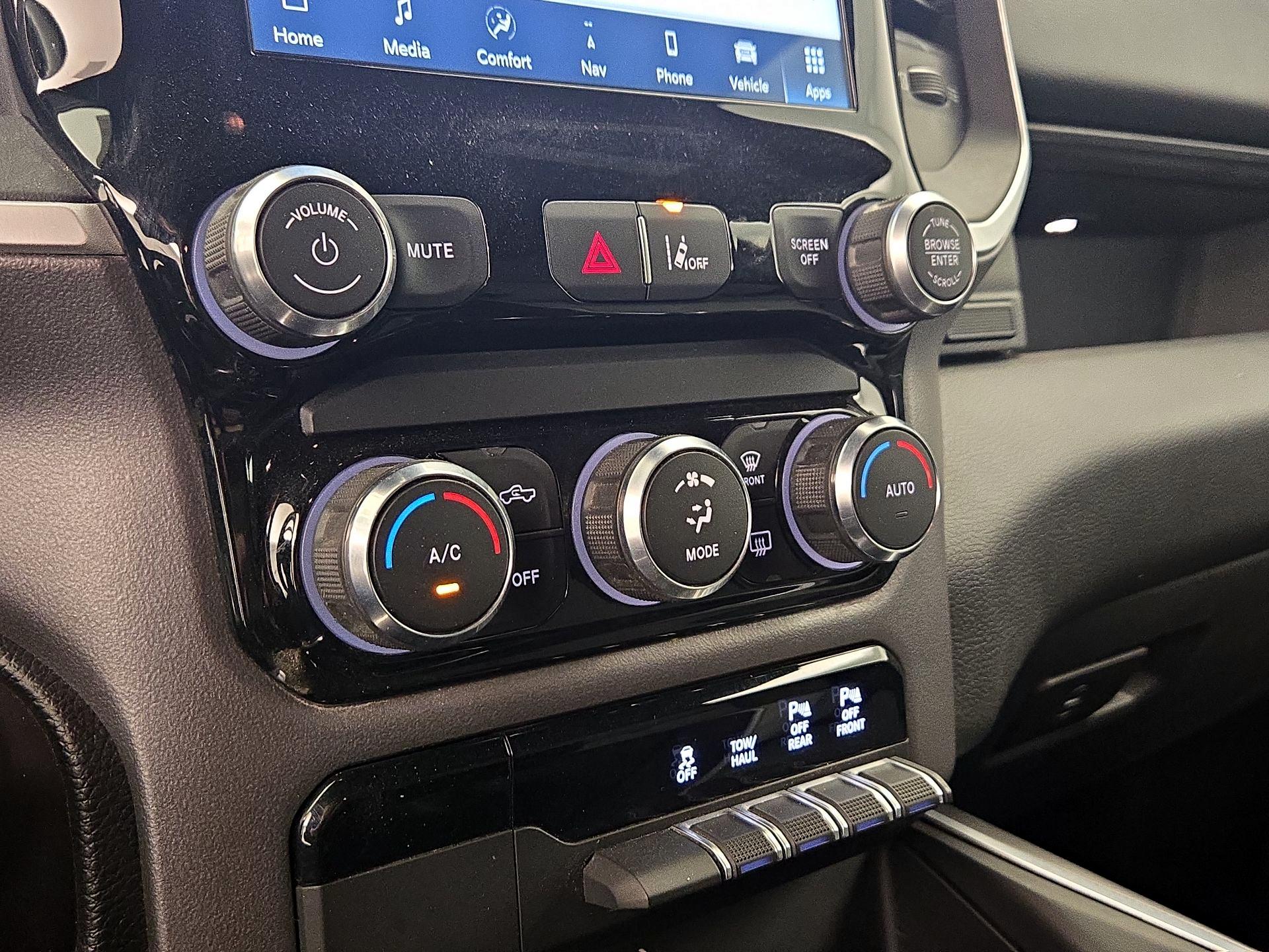 Thumbnail: 2022 RAM 1500 - 17