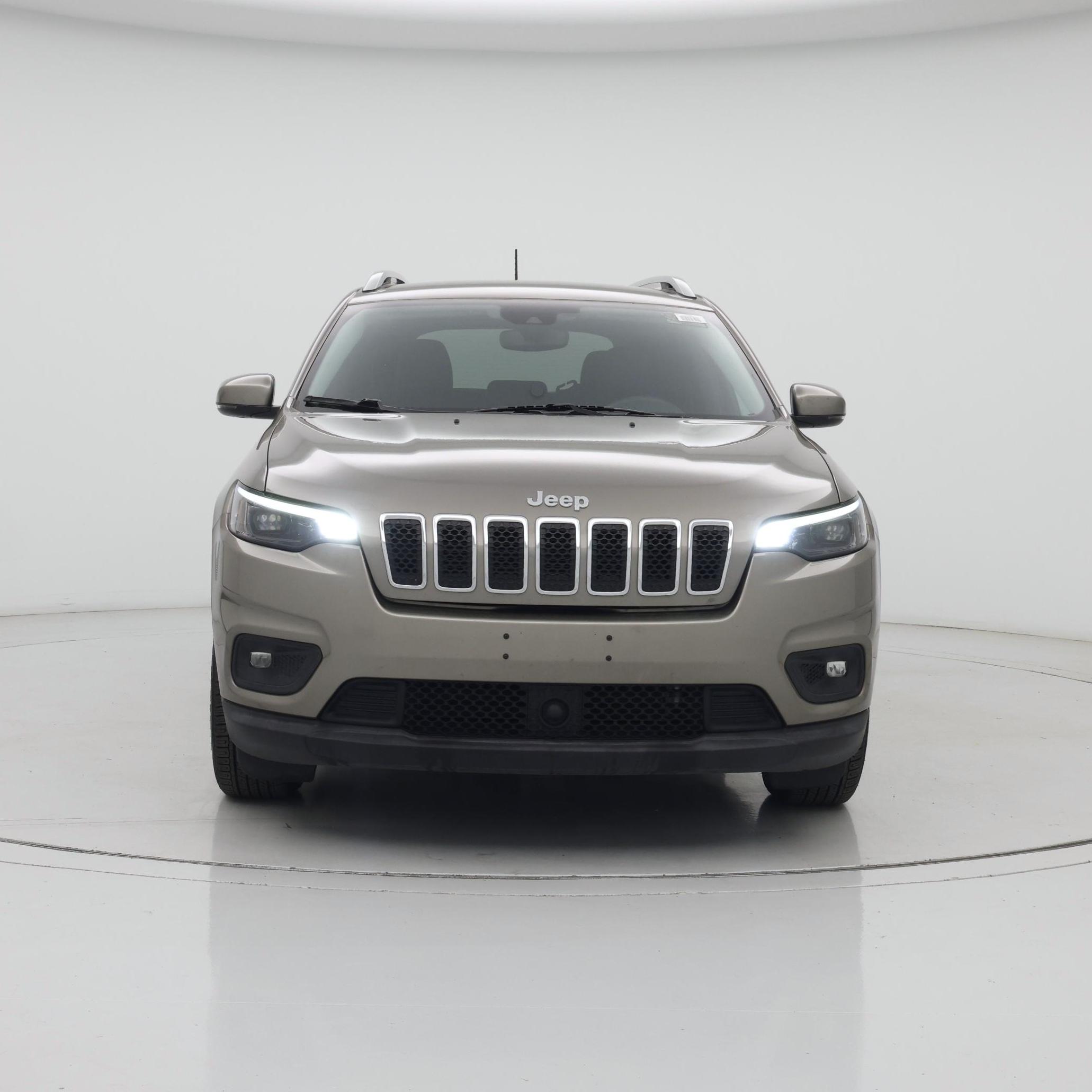 Thumbnail: 2021 Jeep Cherokee - 5