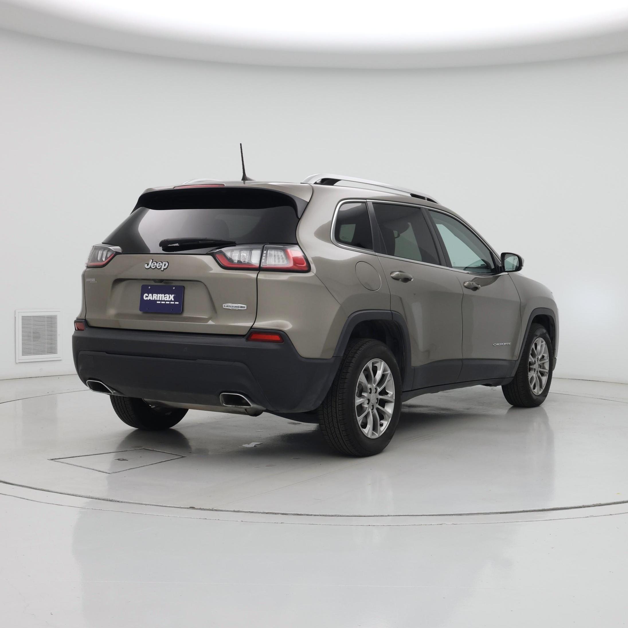 Thumbnail: 2021 Jeep Cherokee - 8