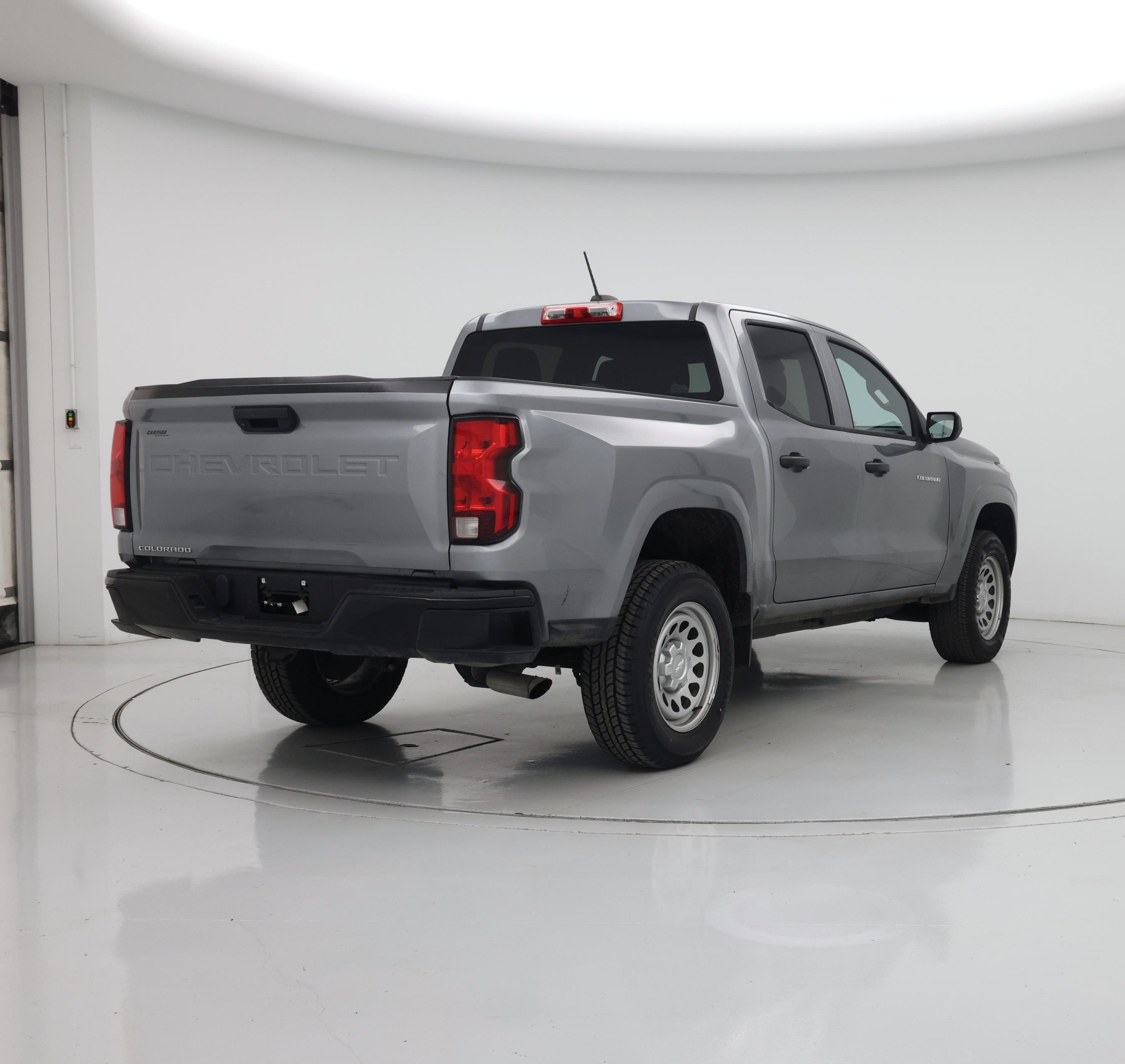 Thumbnail: 2023 Chevrolet Colorado - 8