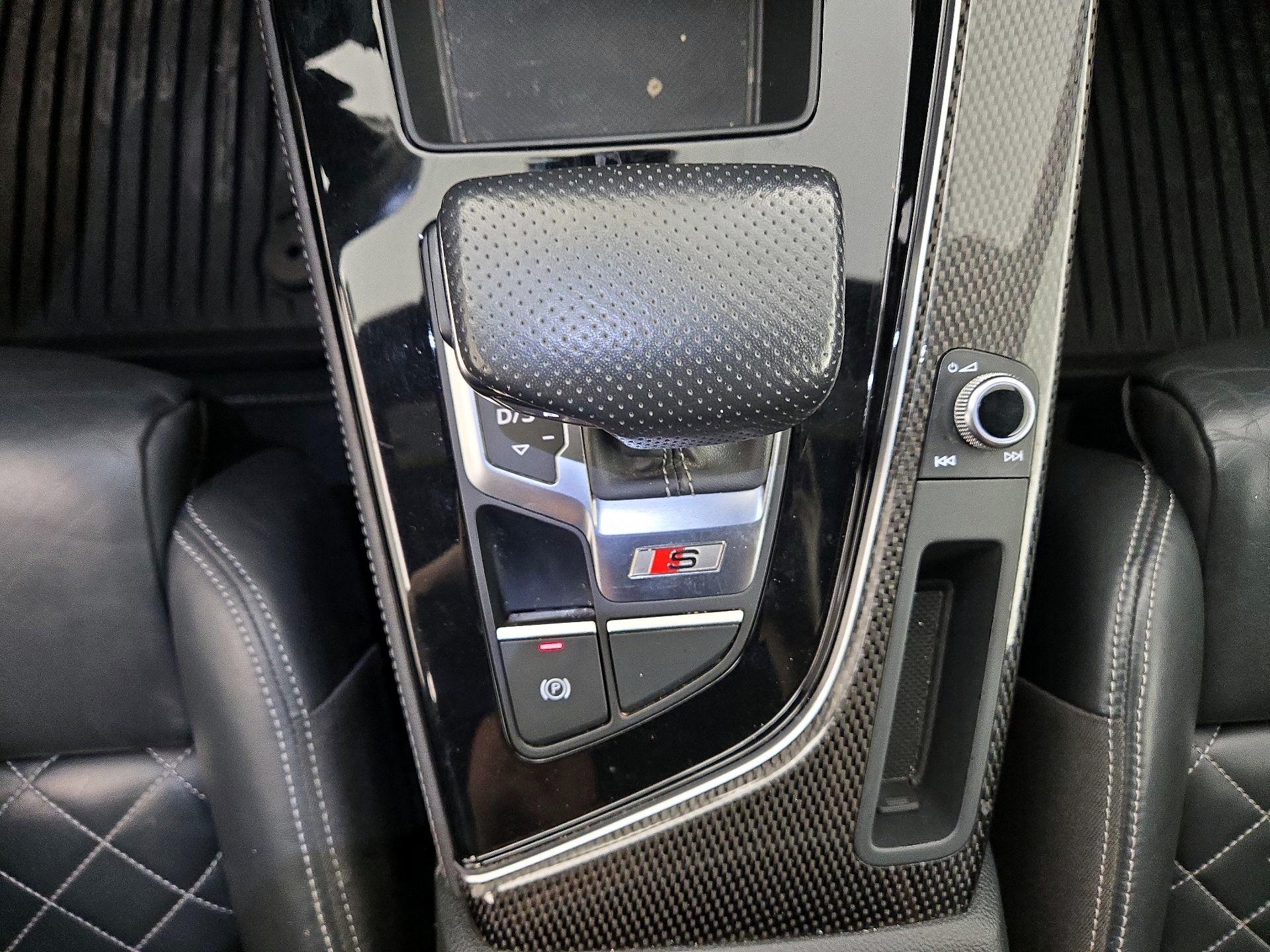 Thumbnail: 2022 Audi S5 - 18