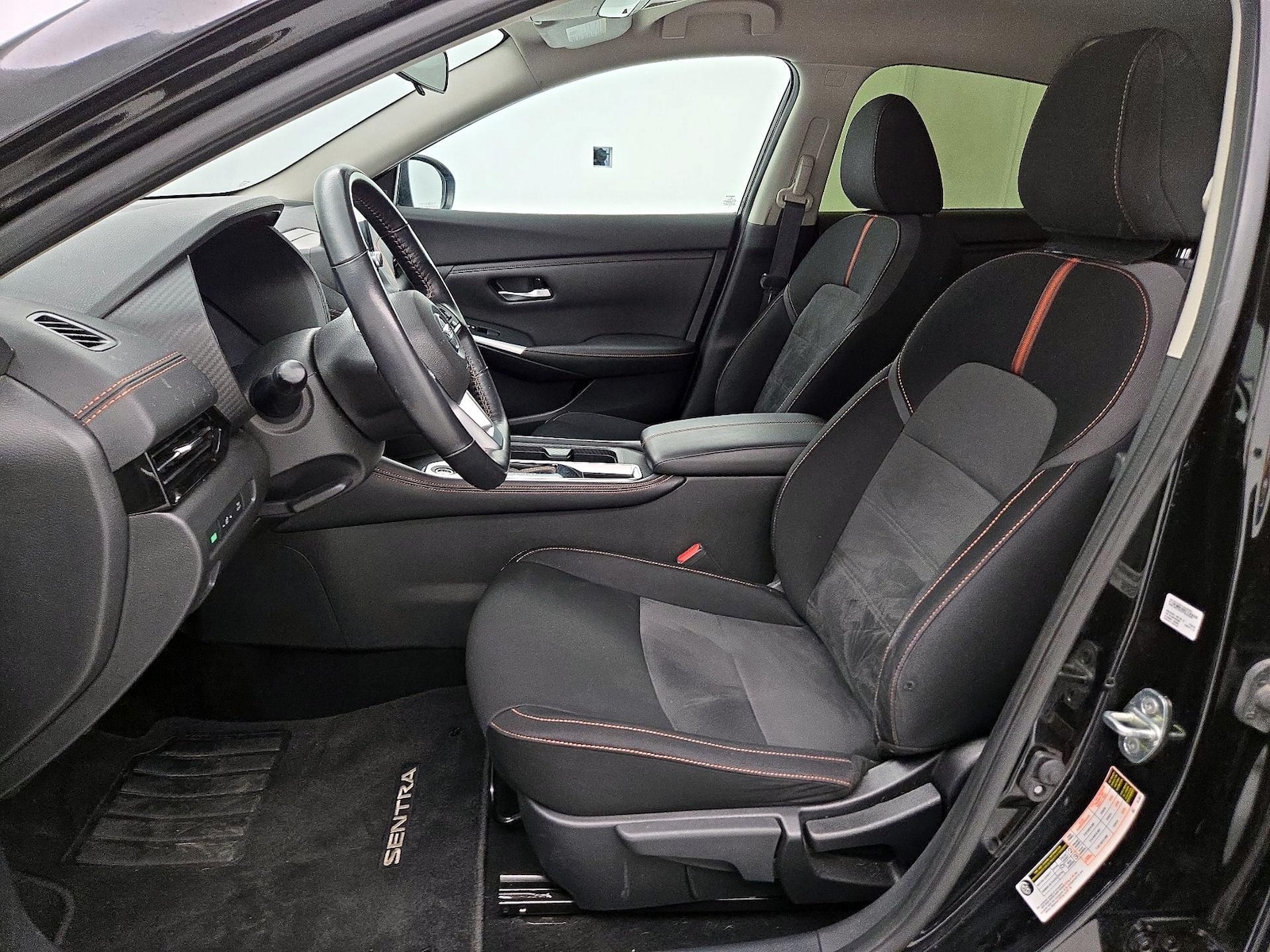 2021 Nissan Sentra SR - Photo 12