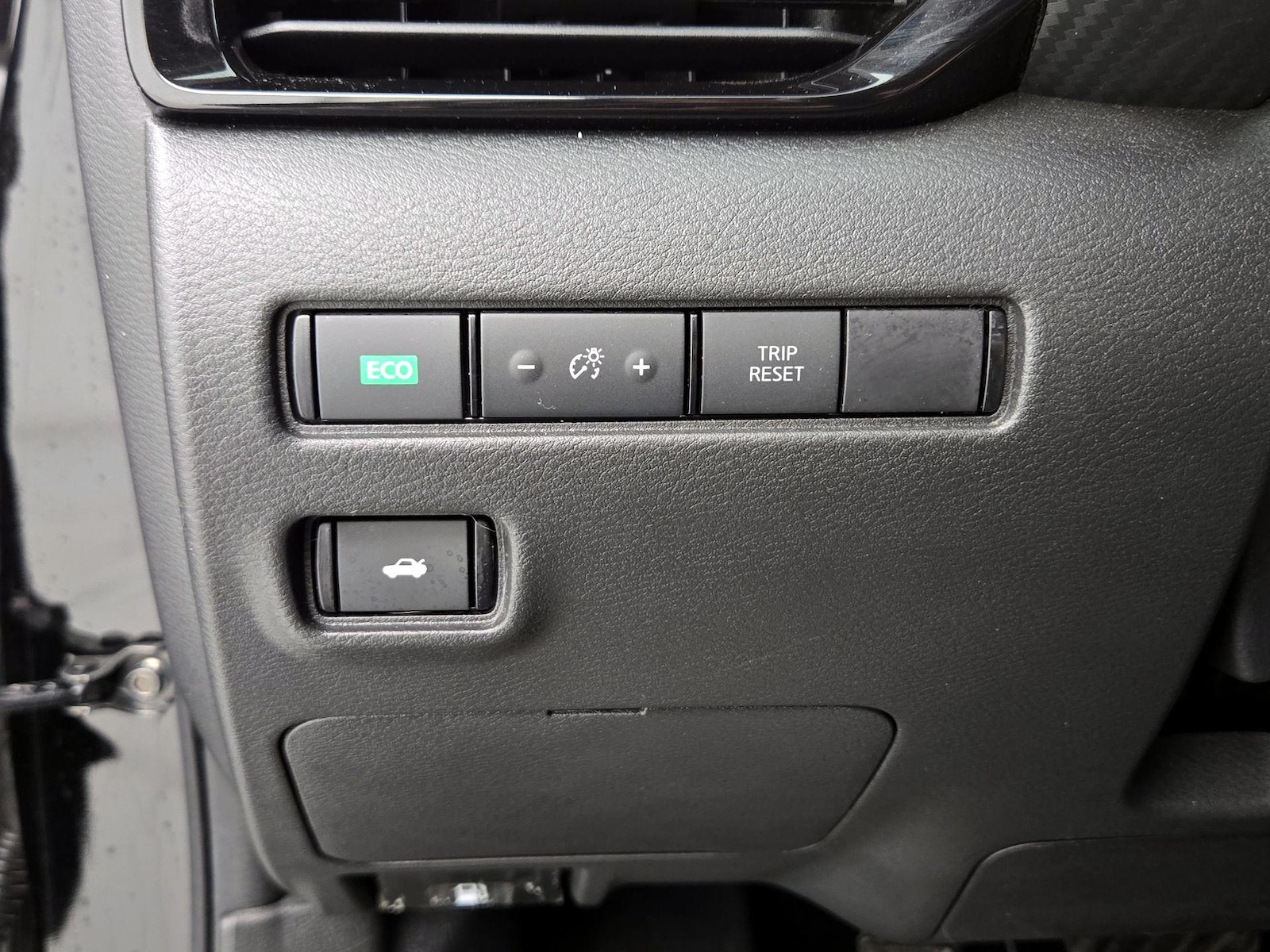 2021 Nissan Sentra SR - Photo 14
