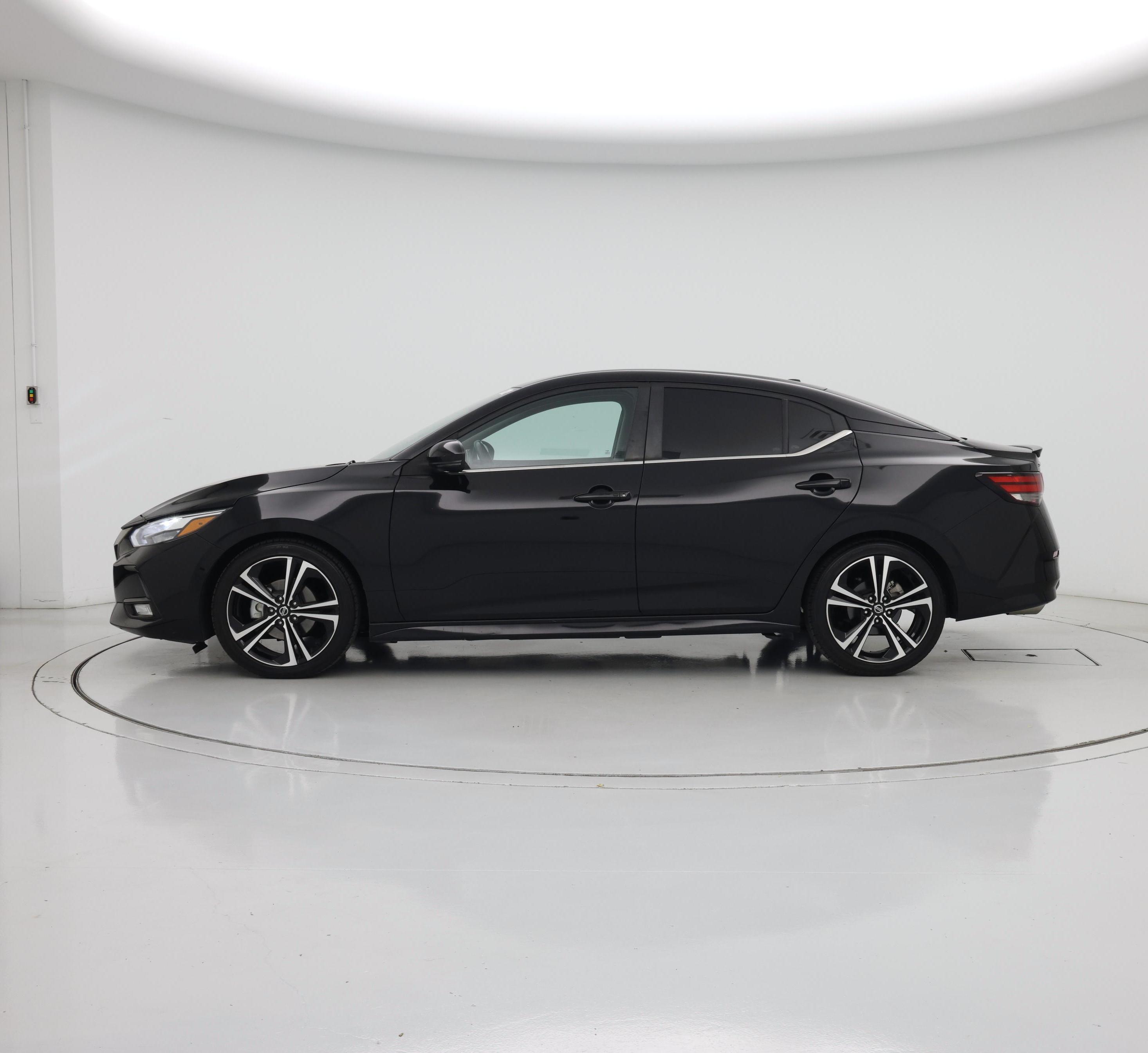 Thumbnail: 2021 Nissan Sentra - 3