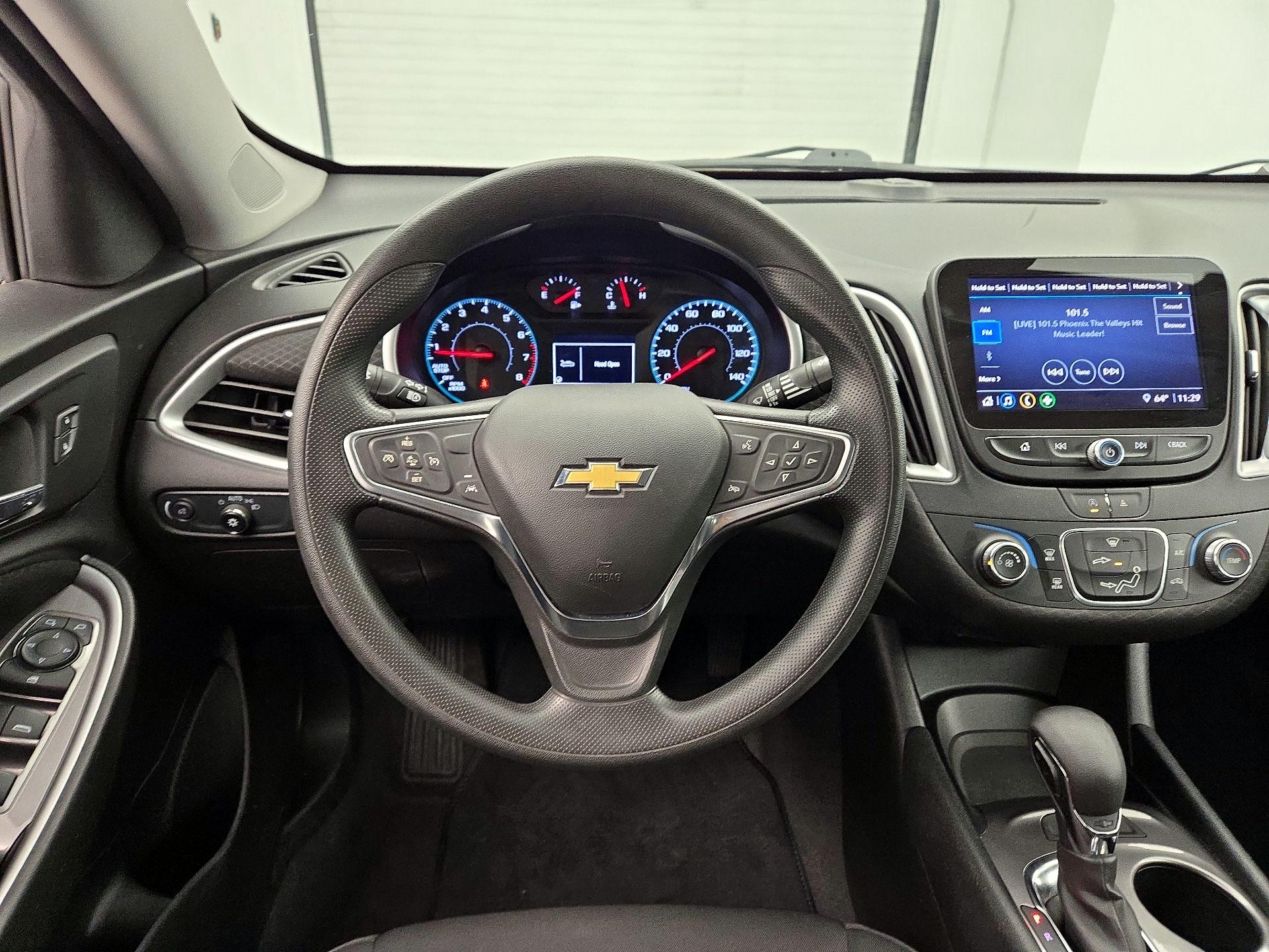 Thumbnail: 2024 Chevrolet Malibu - 10