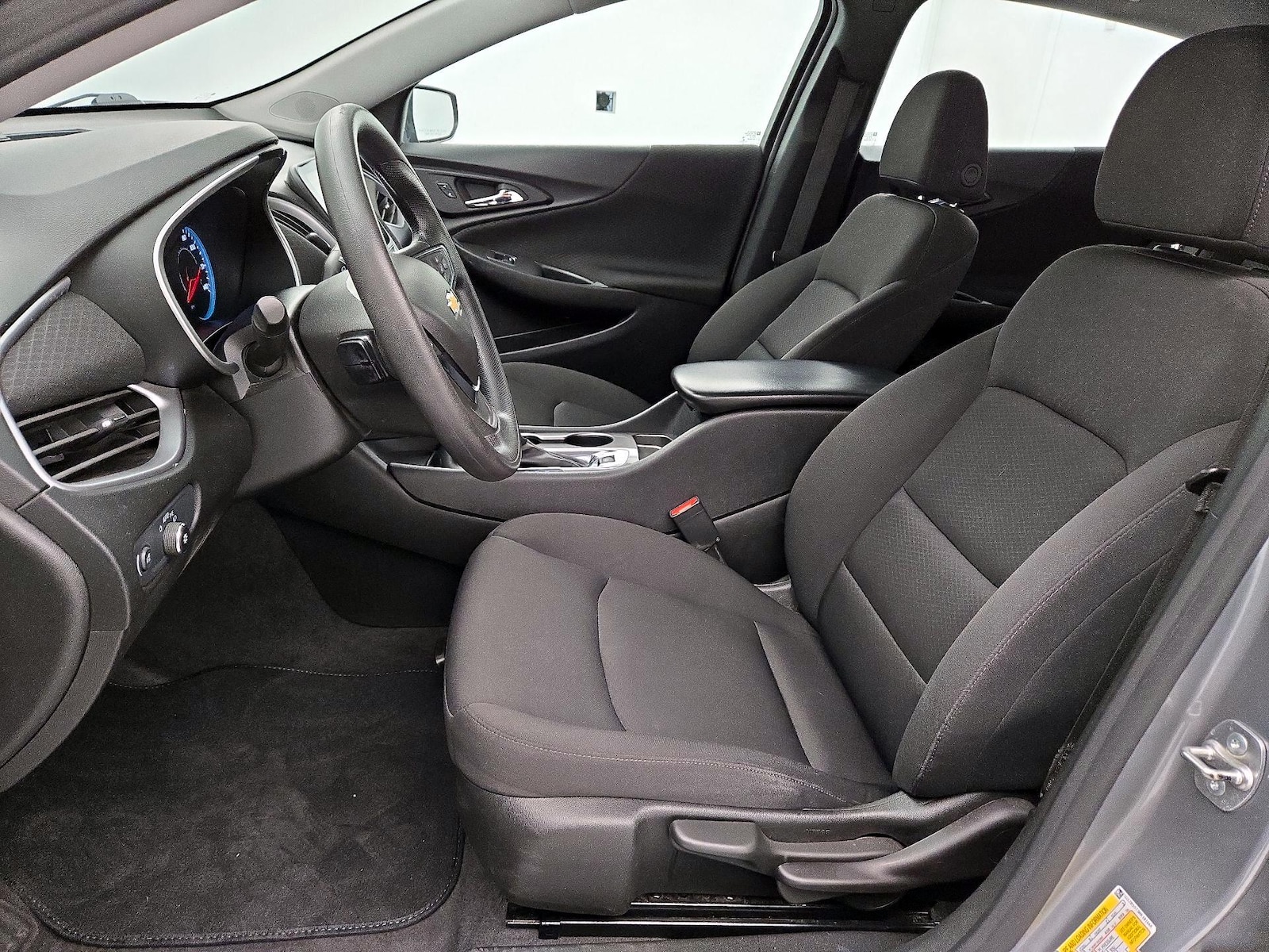 2024 Chevrolet Malibu 1LS - Photo 12