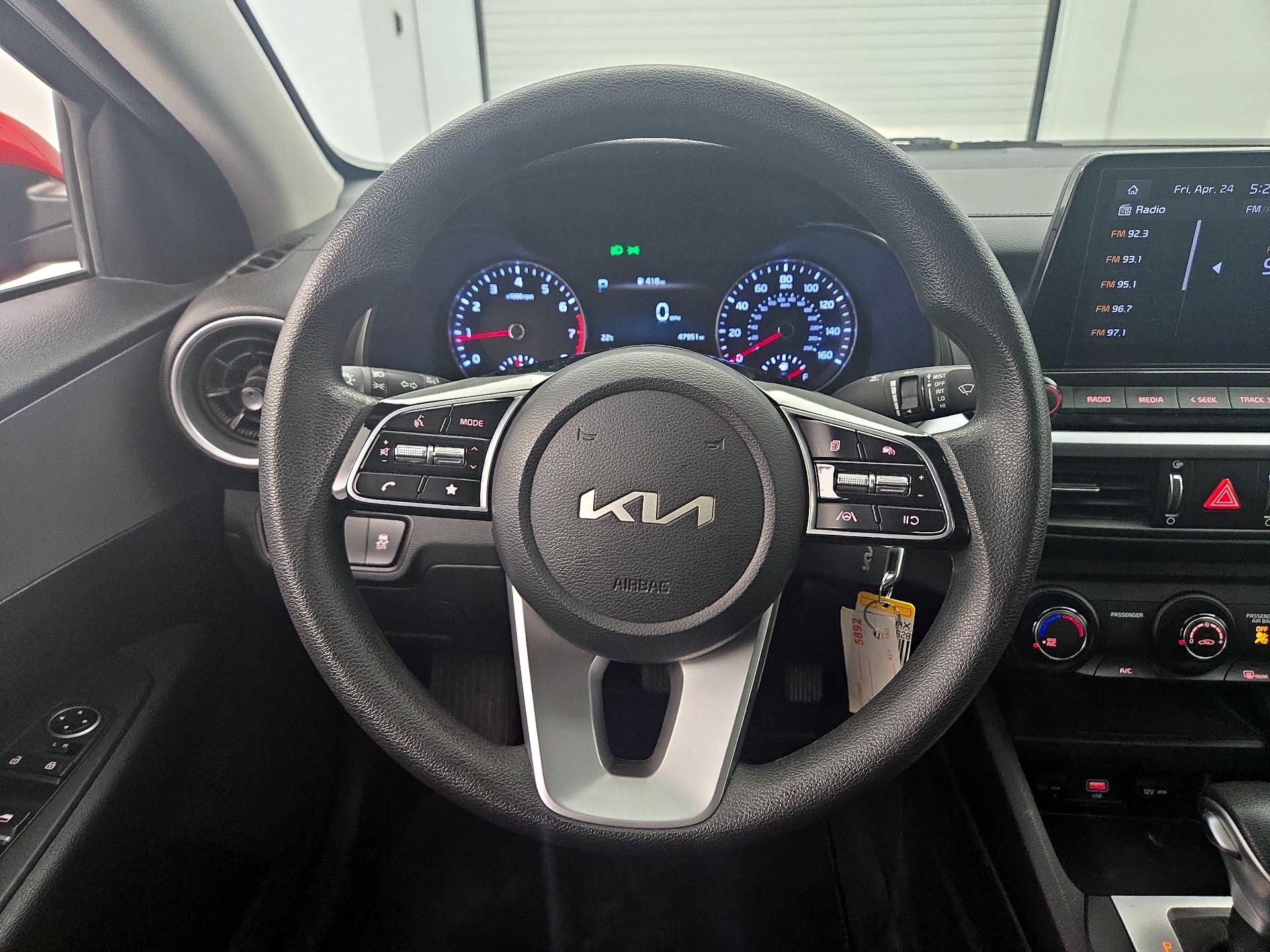 Thumbnail: 2023 Kia Forte - 10