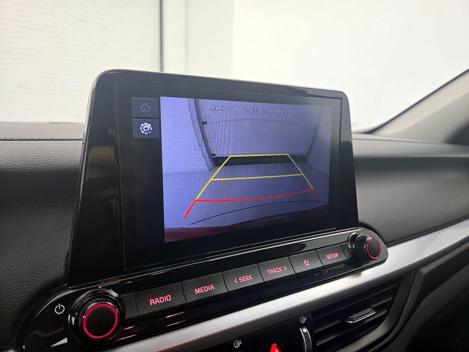2023 Kia Forte LXS - Photo 15
