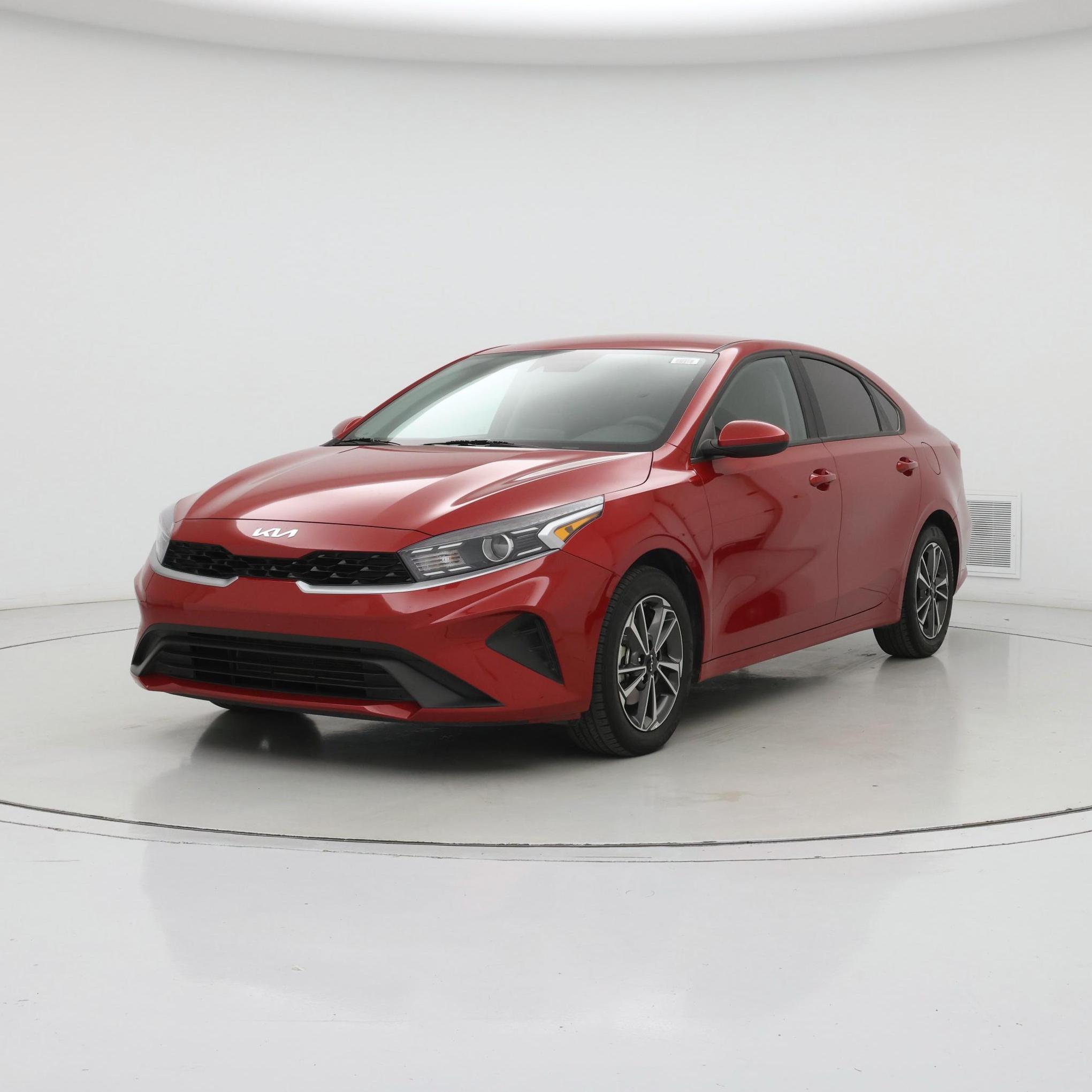 Thumbnail: 2023 Kia Forte - 4