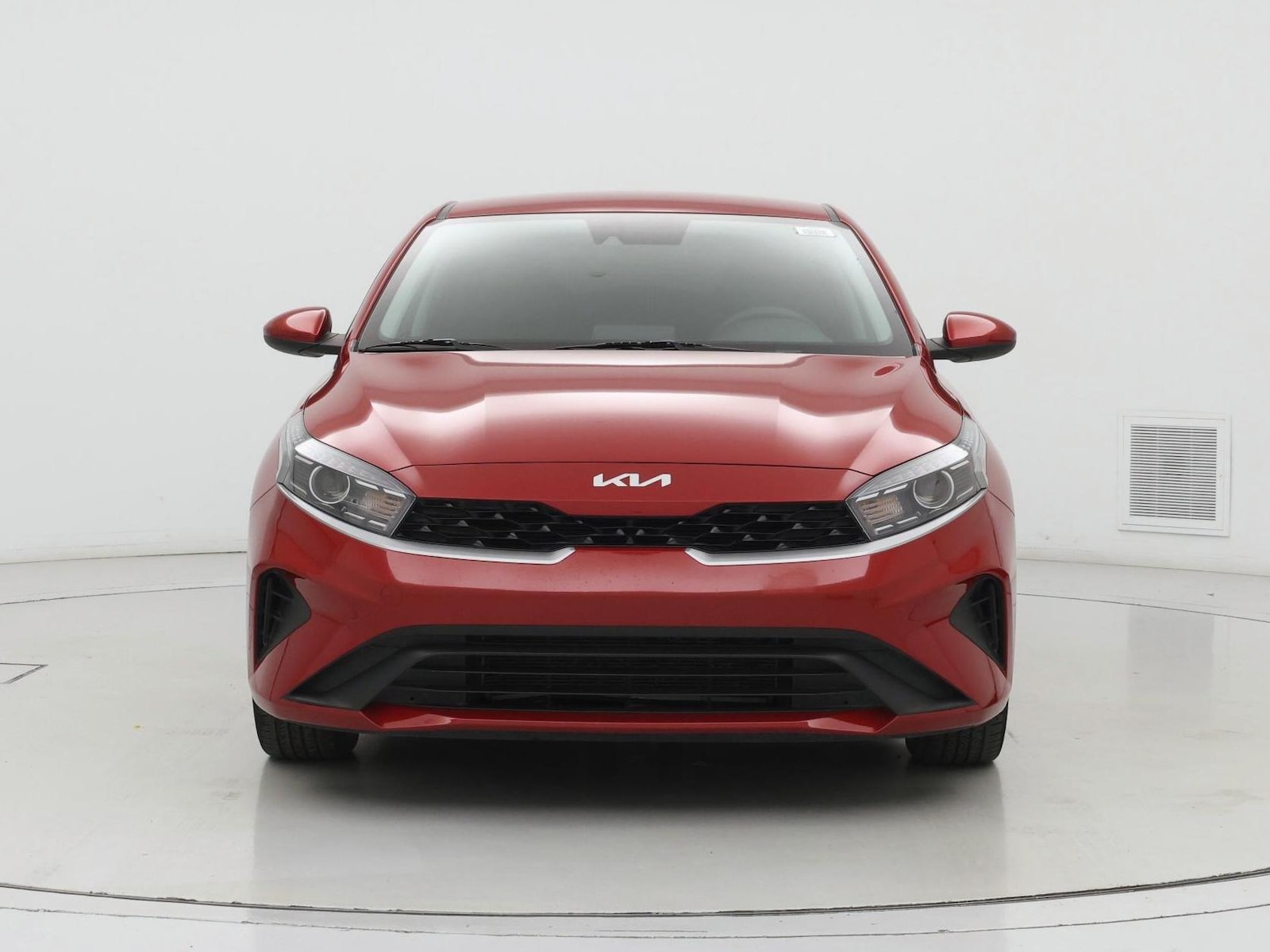 2023 Kia Forte LXS - Photo 6
