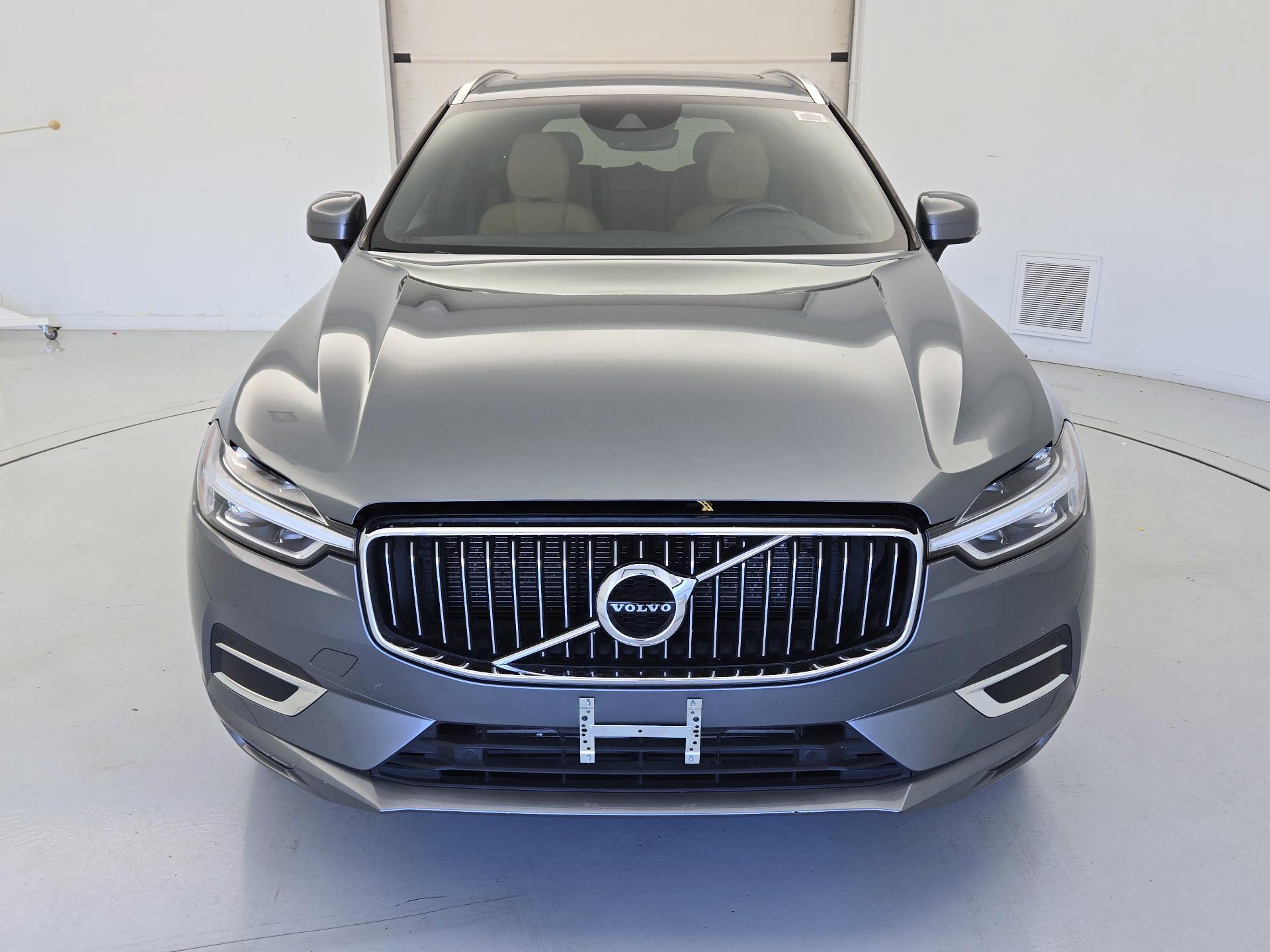 Thumbnail: 2020 Volvo XC60 - 2