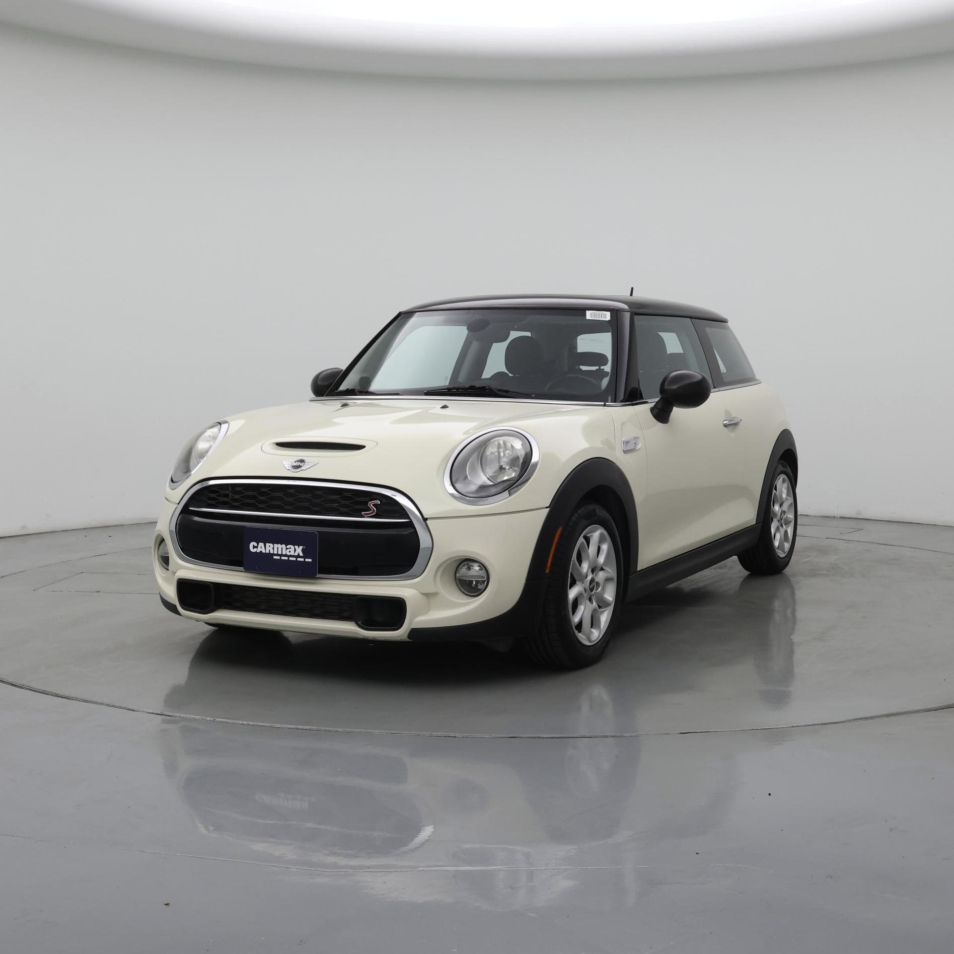 Thumbnail: 2016 MINI Cooper Hardtop - 4