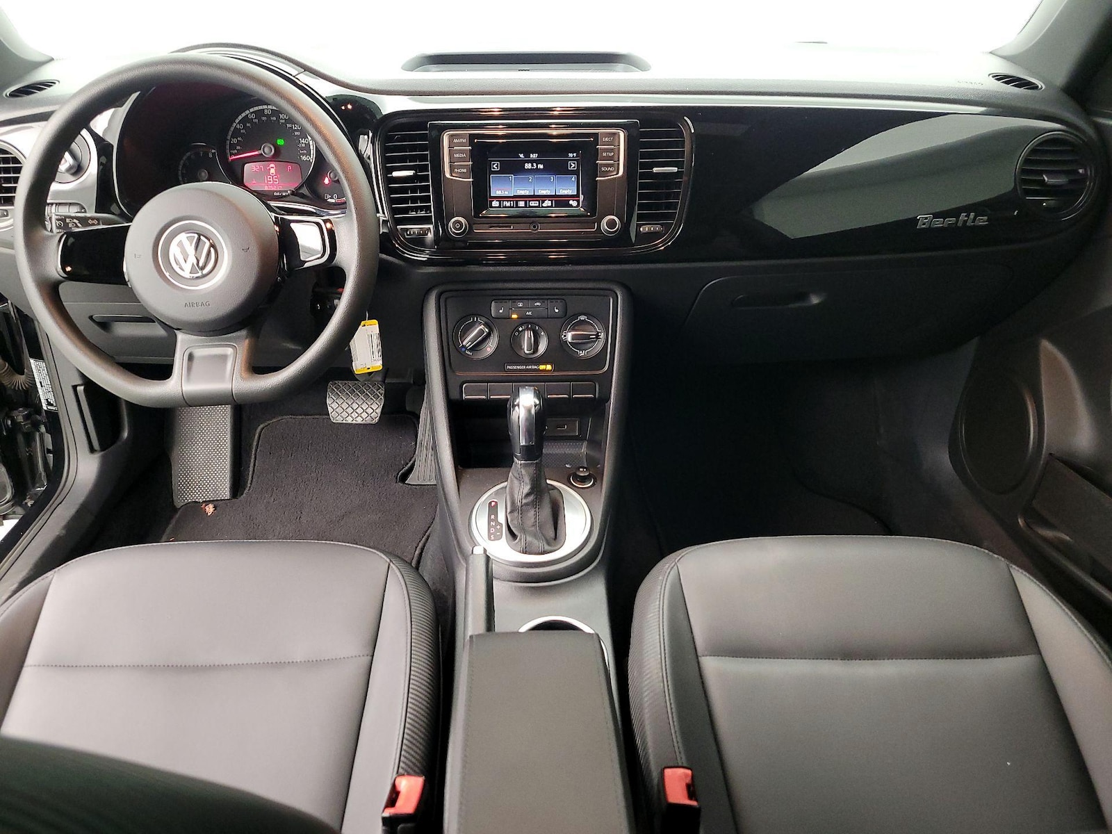 2016 Volkswagen Beetle S - Photo 10